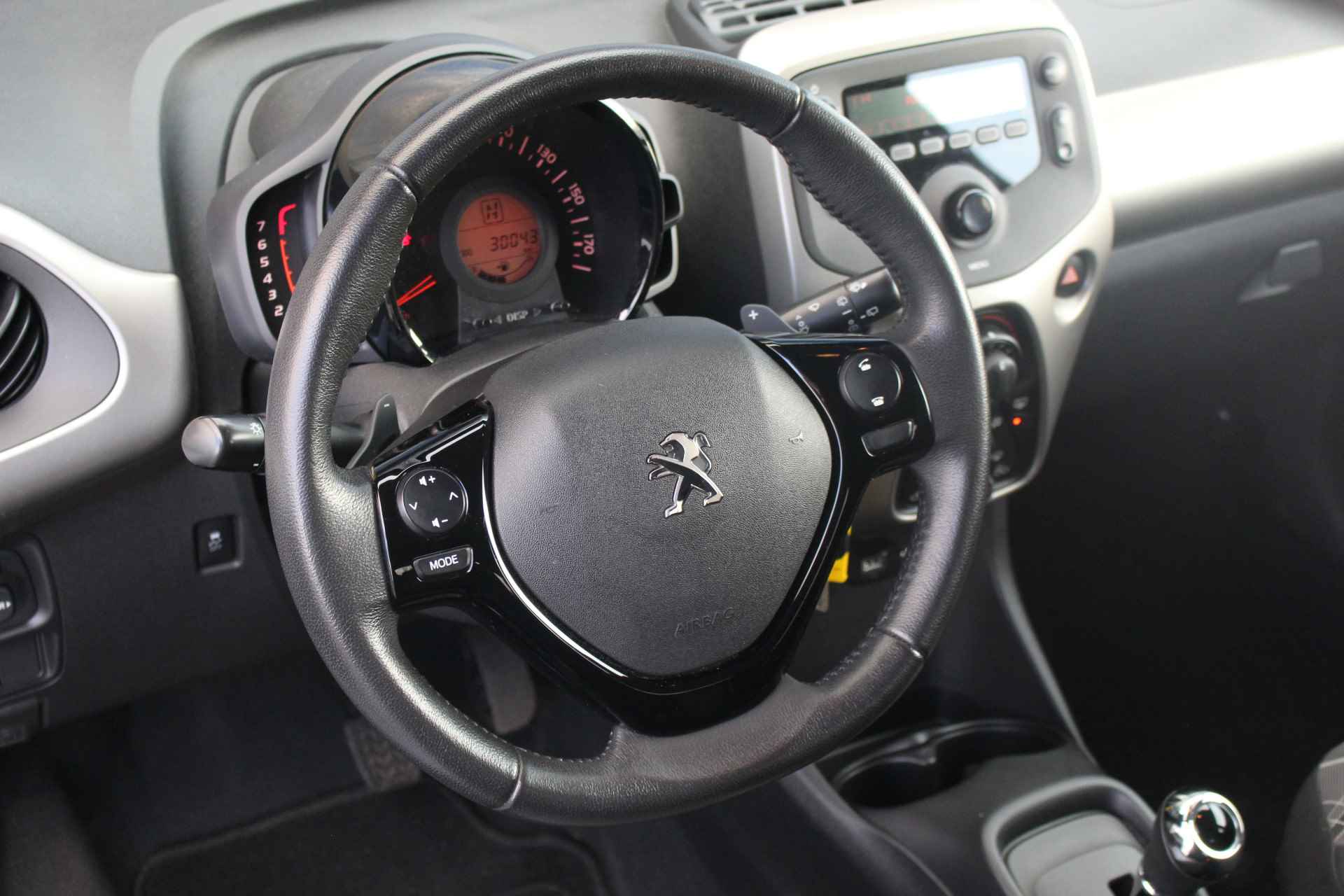 Peugeot 108 1.0 Active AUTOMAAT | Airco | Bluetooth | Privacy Glass | Elec. ramen | Mistlampen | - 26/26