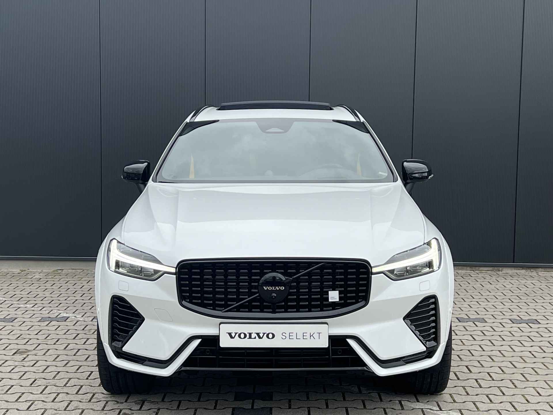 Volvo XC60 T8 AWD Polestar Engineered | Heico uitlaten | Bowers & Wilkins | Trekhaak | Gelamineerd Glas | 22" | Long Range | Panoramadak - 24/53