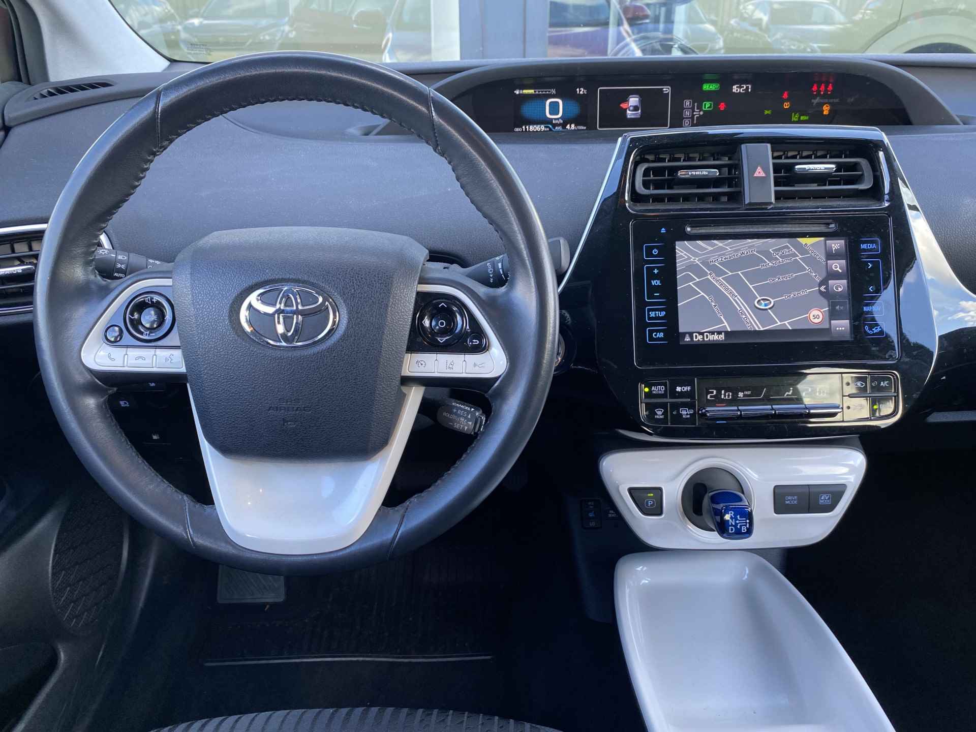 Toyota Prius 1.8 Business Plus Trekhaak, Adaptive Cruise Control & Stoelverwarming - 13/18