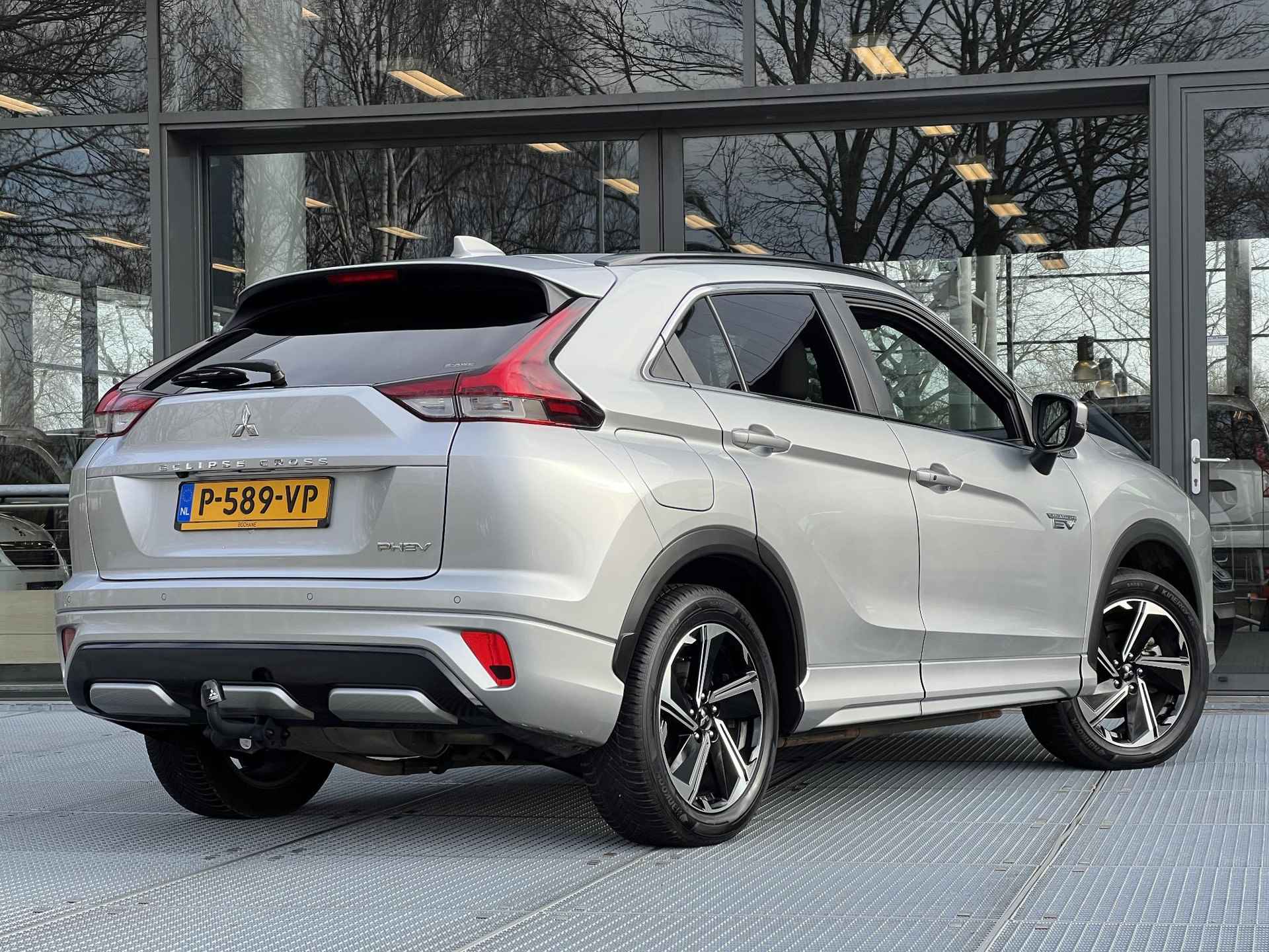 Mitsubishi Eclipse Cross 2.4 PHEV Executive | Navigatie | Adaptieve cruise control | Trekhaak - 3/37