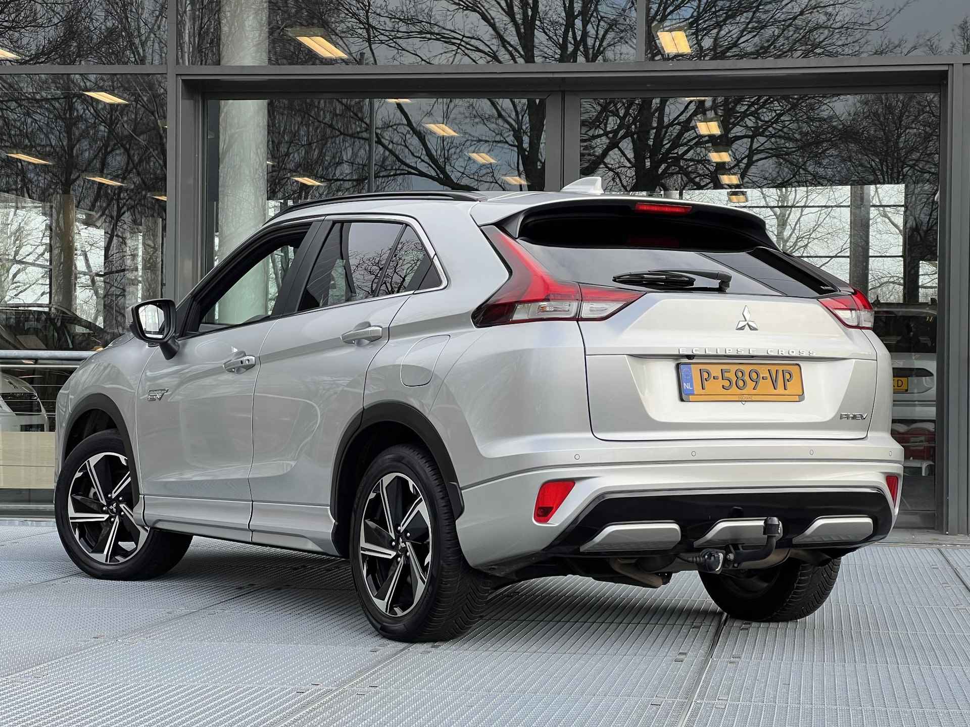 Mitsubishi Eclipse Cross 2.4 PHEV Executive | Navigatie | Adaptieve cruise control | Trekhaak - 7/37