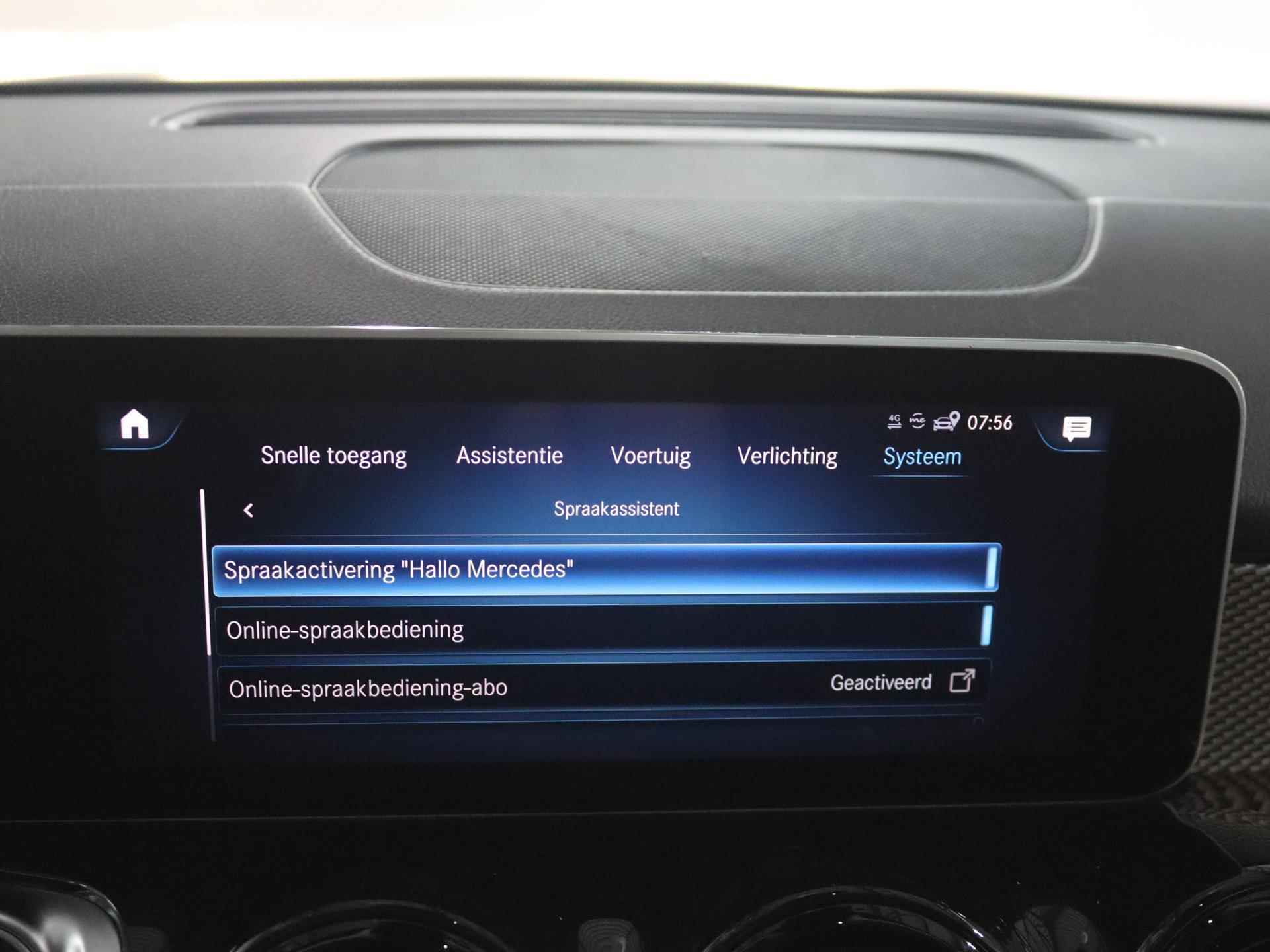 Mercedes-Benz GLB 200 Business Solution | Achteruitrijcamera | Actieve Spoorassistent | Apple-/Android CarPlay | DAB+ Radio | Led High Performance - 23/25