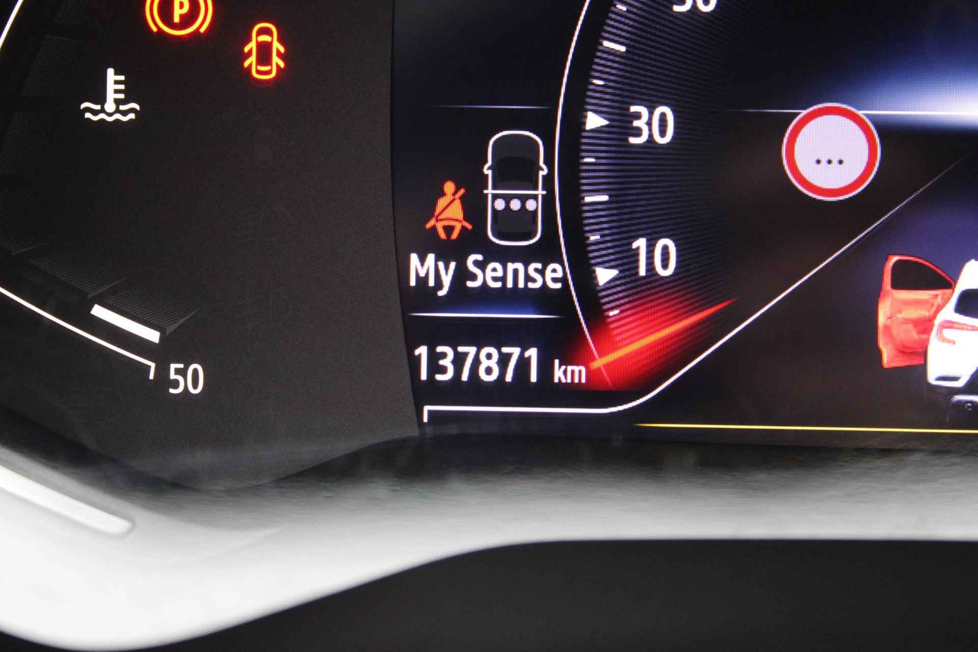 Renault Captur TCe 100 Bi-Fuel Intens NL-Auto | Navigatie | Camera | Adaptieve Cruise Control | Stoelverwarming/ LM-velgen | Parkeersensoren | Trekhaak | 1e Eigenaar - 8/29