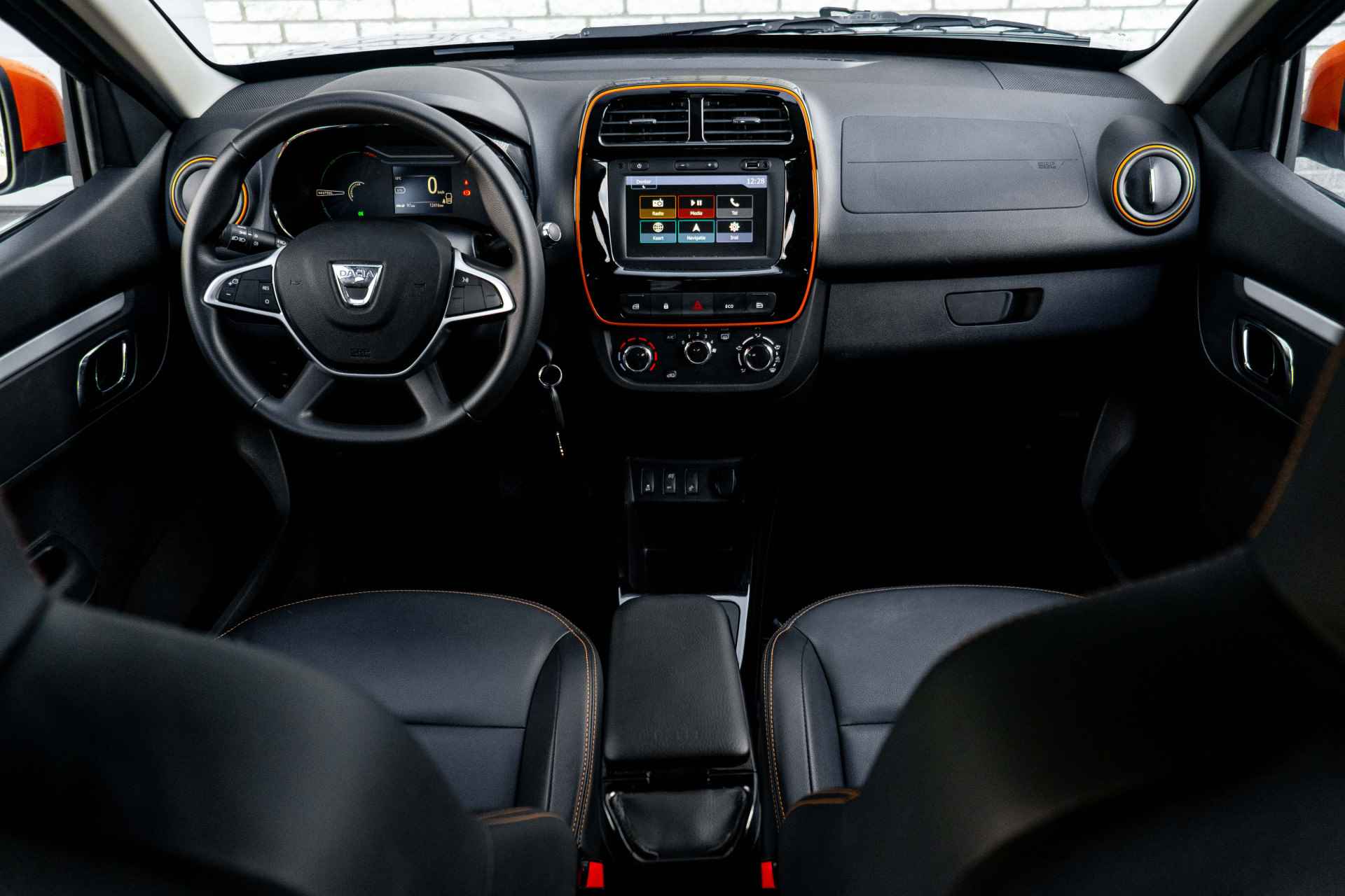 Dacia Spring Comfort Plus 27 kWh | AUTOMAAT | DC LADER 30KW | CAMERA | incl. Bovag rijklaarpakket met 12 maanden garantie - 10/51