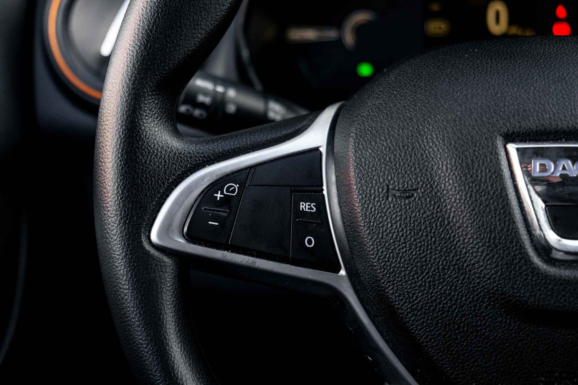 Dacia Spring Comfort Plus 27 kWh | AUTOMAAT | DC LADER 30KW | CAMERA | incl. Bovag rijklaarpakket met 12 maanden garantie - 12/51