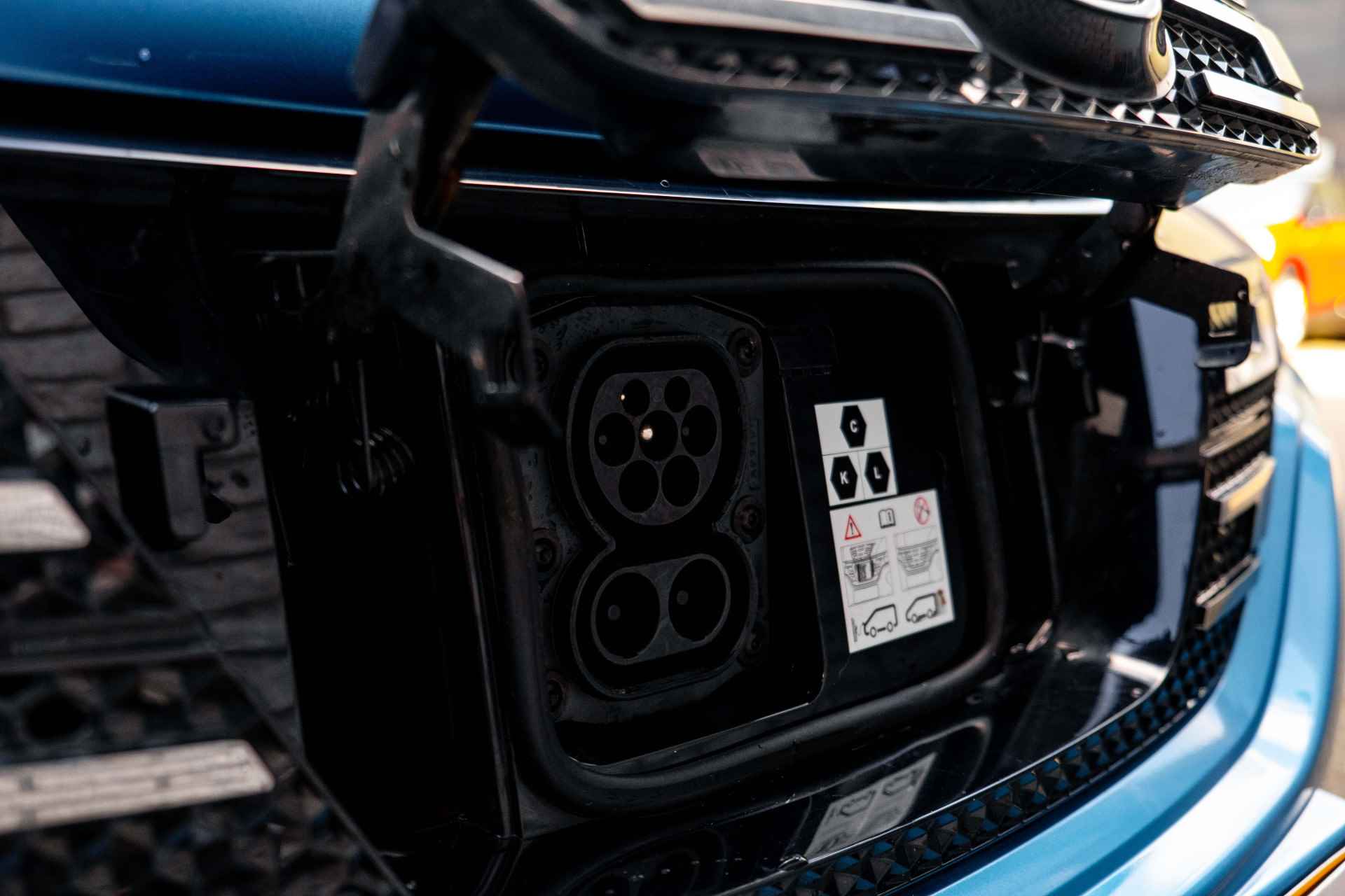 Dacia Spring Comfort Plus 27 kWh | AUTOMAAT | DC LADER 30KW | CAMERA | incl. Bovag rijklaarpakket met 12 maanden garantie - 40/51