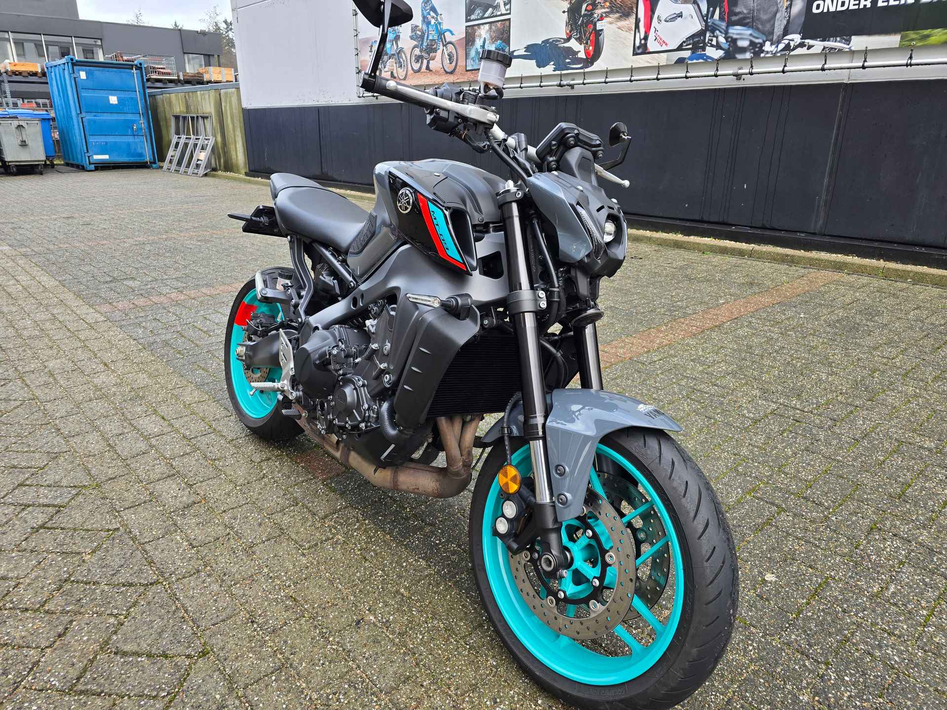 Yamaha MT 09 ABS - 2/22