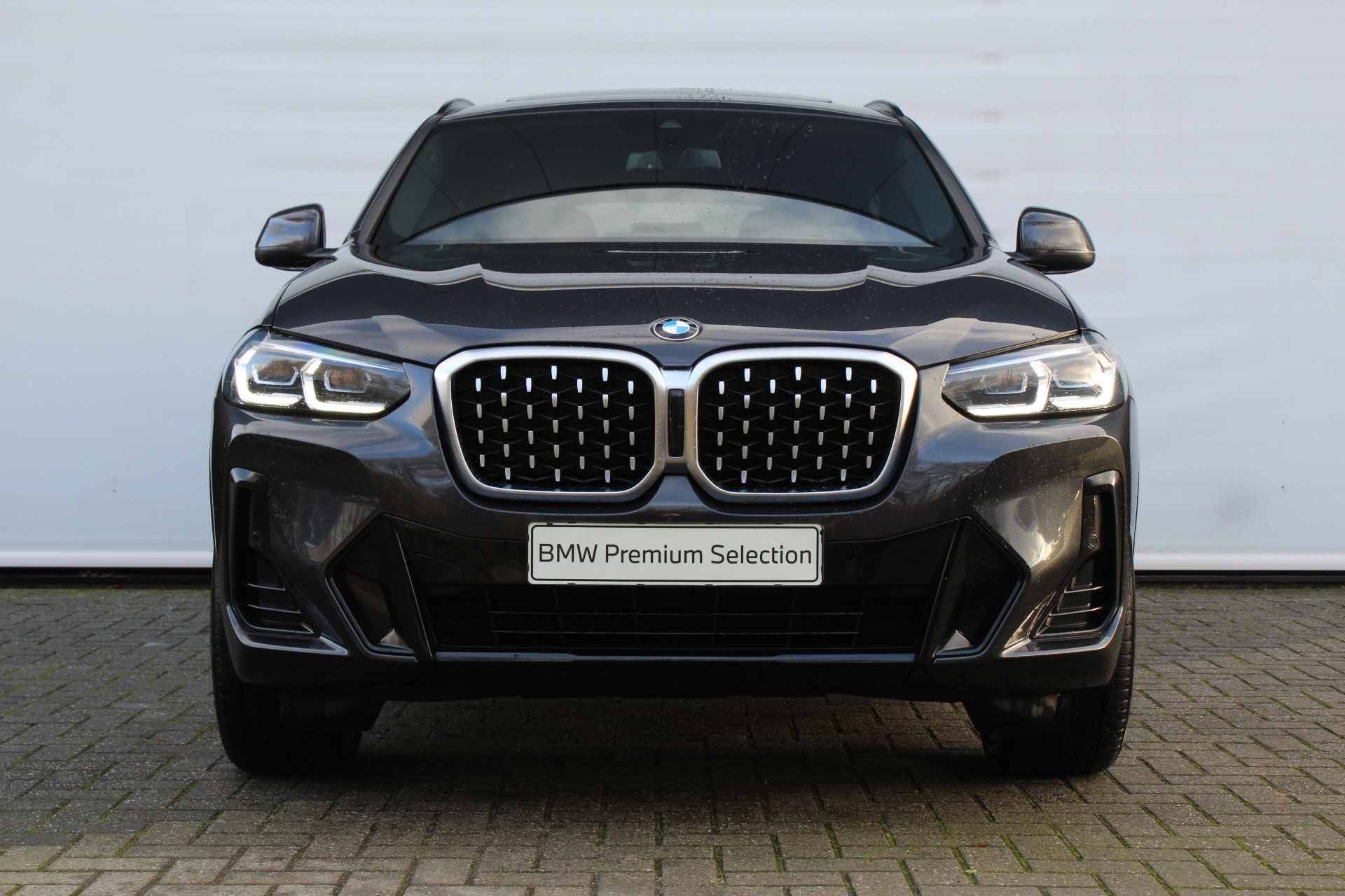 BMW X4 xDrive20i M Sport Automaat / Panoramadak / Adaptieve LED / Sportstoelen / M Sportonderstel / Live Cockpit Professional - 8/30