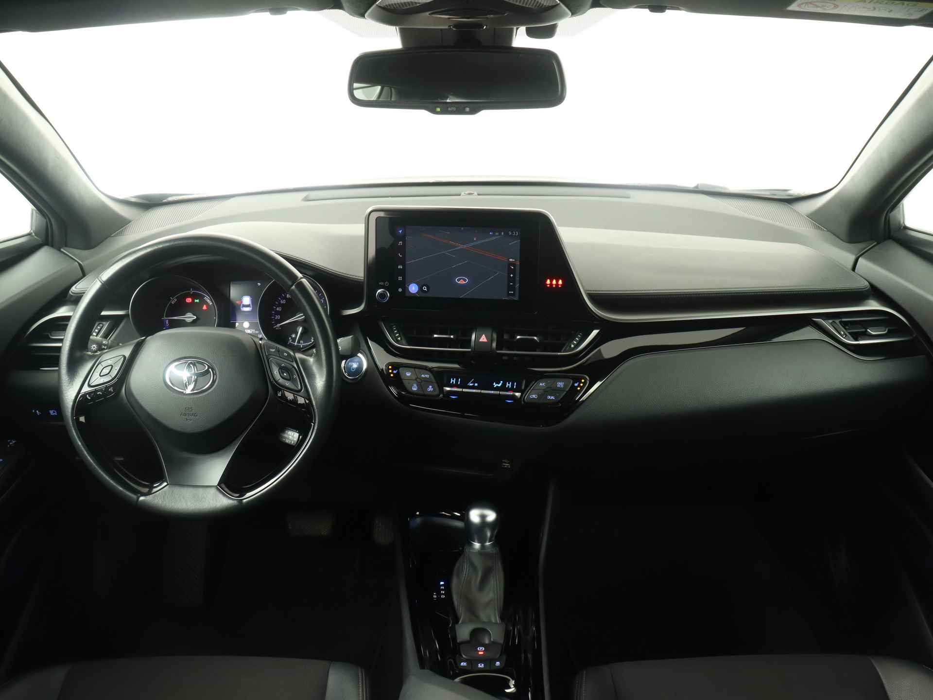 Toyota C-HR 2.0 Hybrid Dynamic | LED | Navigatie | Stoelverwarming | Parkeersensoren | Climate Control | - 6/44