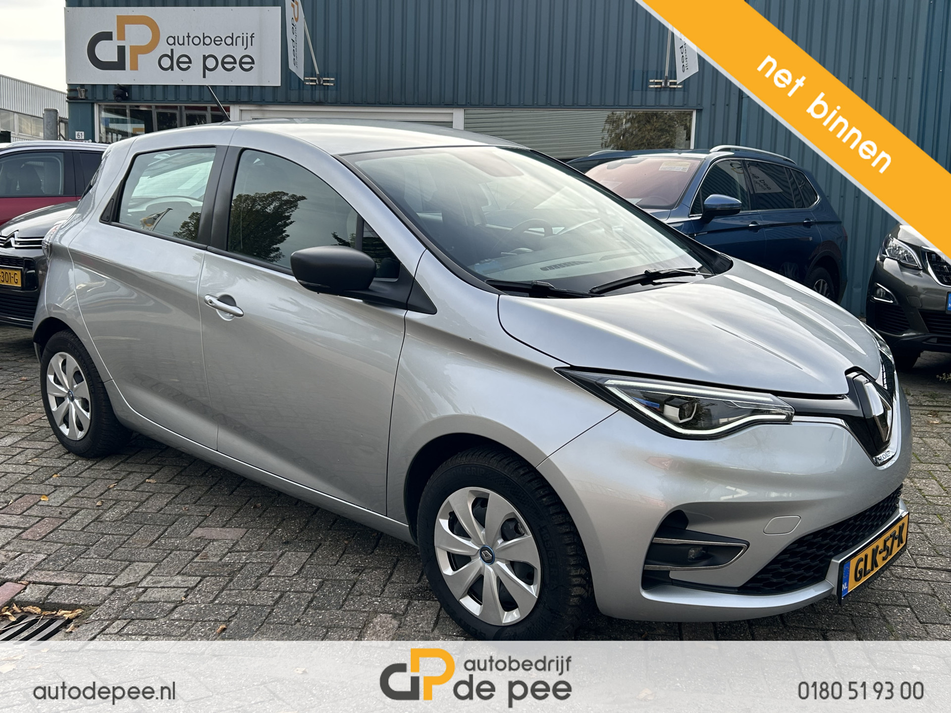 Renault ZOE R110 Life 52 kWh 350km (€ 10.450 NA SUBSIDIE) GARANTIE/SUBSIDIE/BATTERIJHUUR/CARPLAY/AIRCO/CRUISE/BLUETOOTH rijklaarprijs!