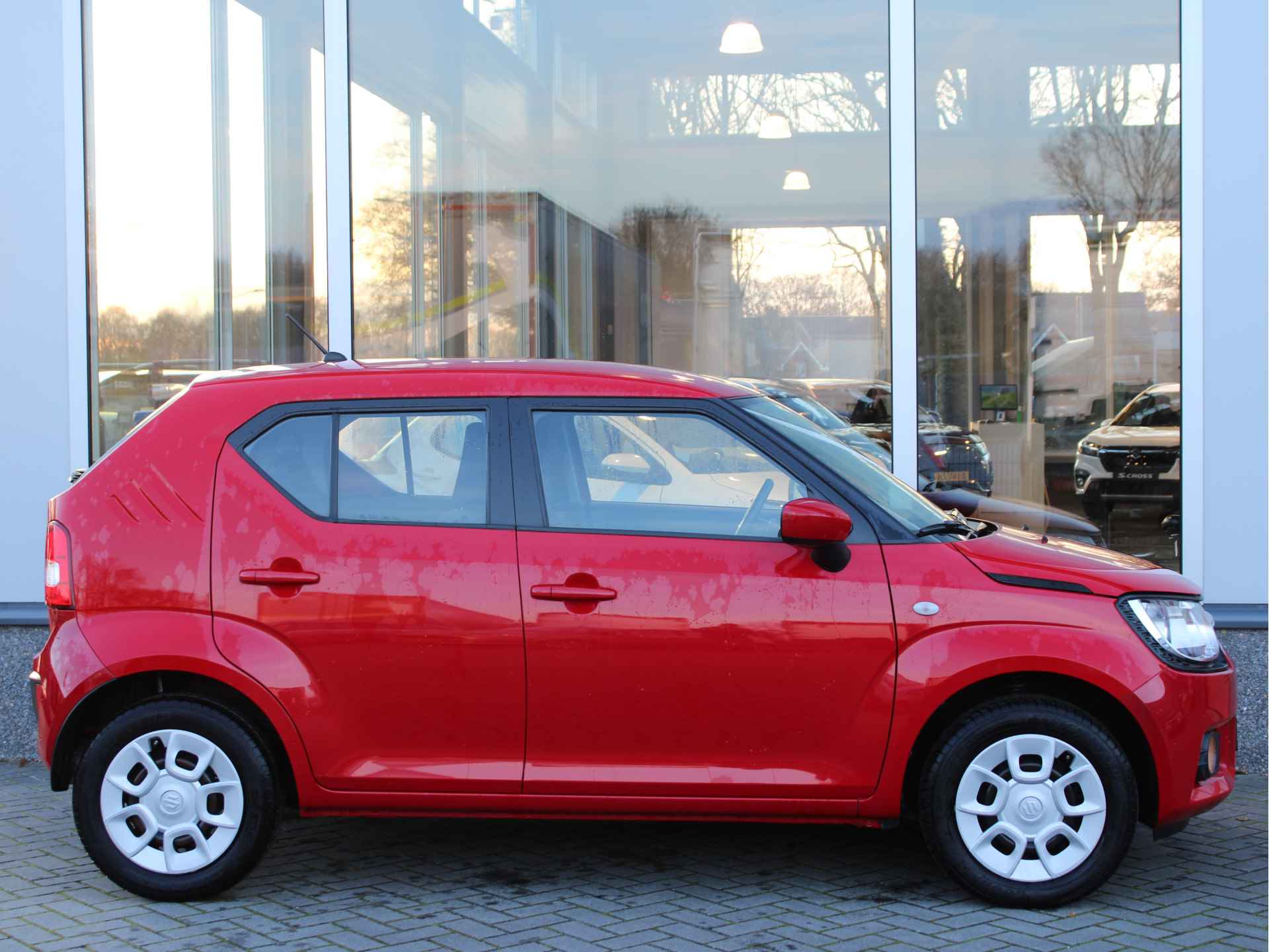 Suzuki Ignis 1.2 Comfort 5-Zits Airco, Bluetooth, Radio, Elektrische Ramen Voor, Hoge Instap - 12/26