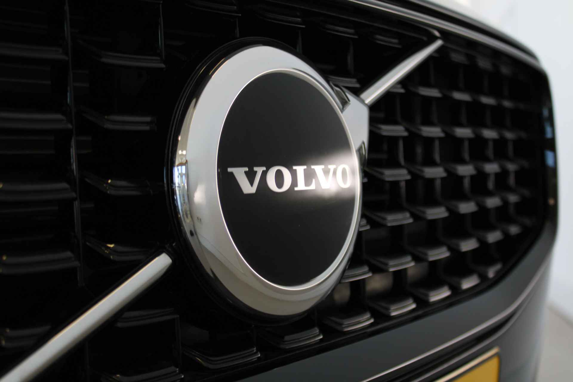 Volvo V60 T6 350PK AWD Plus Dark | Nappa | Gelamineerd Glas | Stoelventilatie | Trekhaak | Adapt Led - 53/63