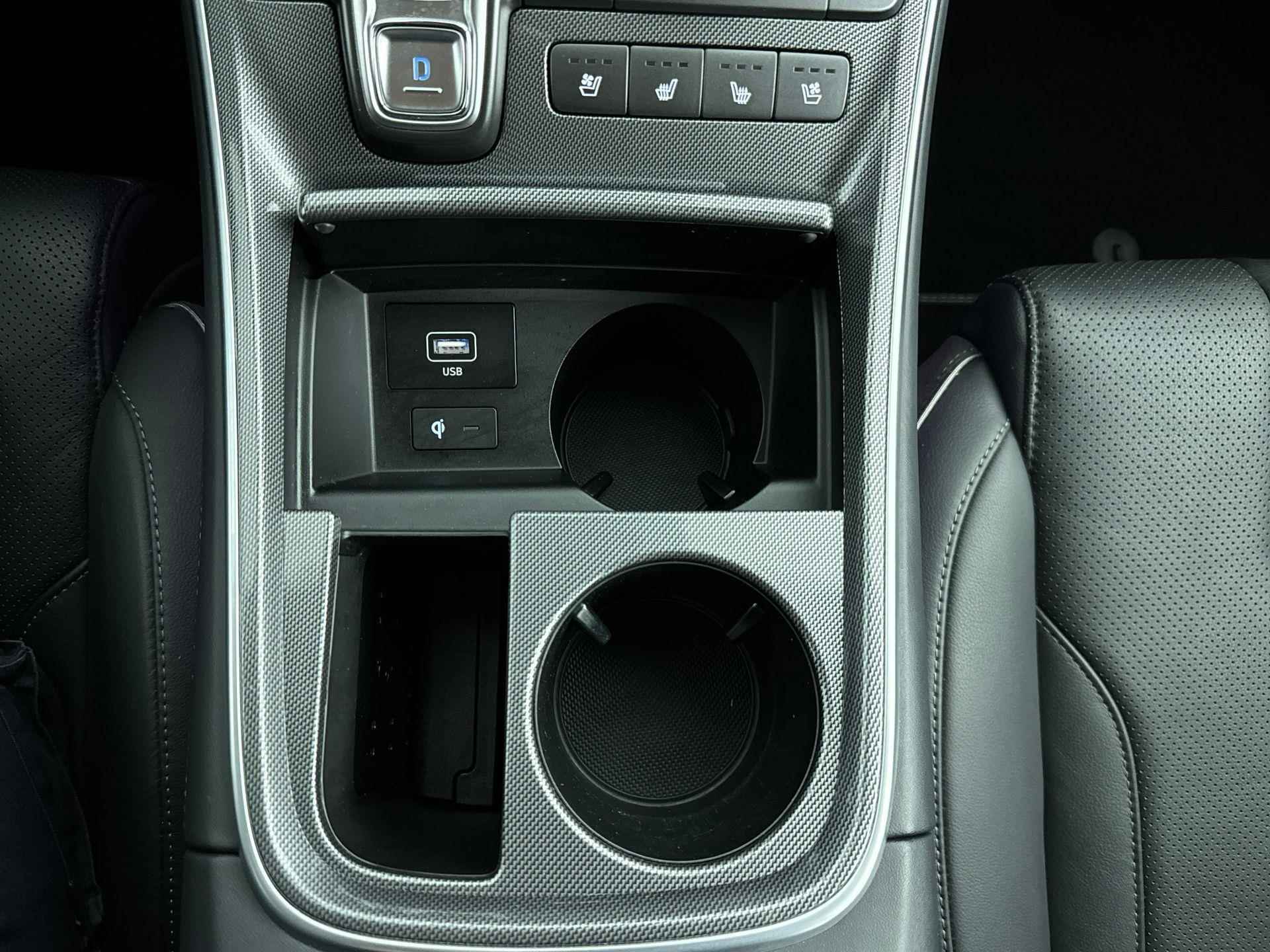 Hyundai Santa Fe 1.6 T-GDI HEV Premium | Leder | Elektr. stoelen | Keyless | Navigatie | Camera - 29/34