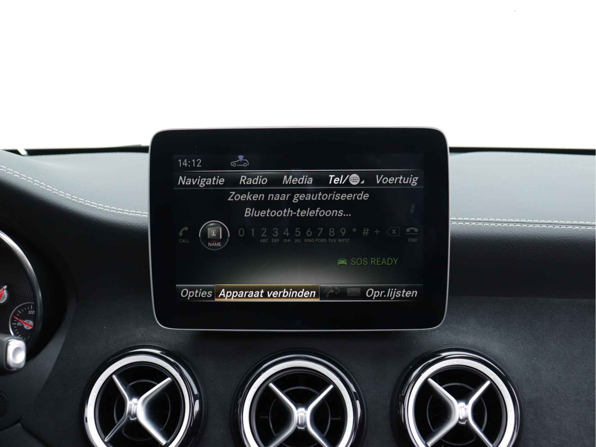 Mercedes-Benz CLA-Klasse Shooting Brake 180 AMG line 122pk automaat | Panoramadak | LED | 19'' velgen | Camera | Navigatie | Stoelverwarming | Sfeerverlichting | Alcantara - 41/62