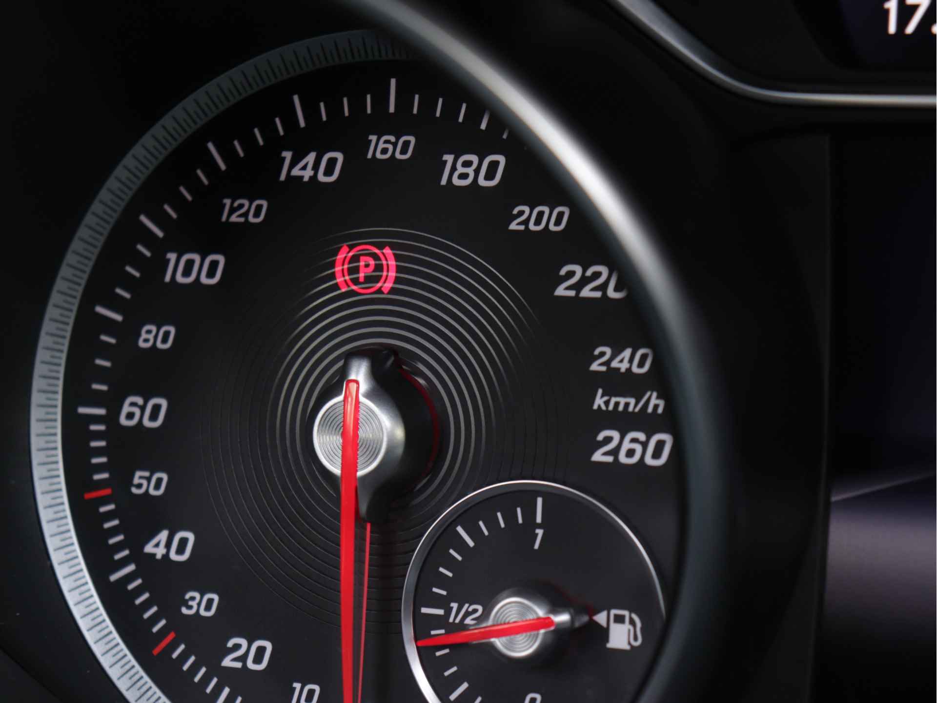 Mercedes-Benz CLA-Klasse Shooting Brake 180 AMG line 122pk automaat | Panoramadak | LED | 19'' velgen | Camera | Navigatie | Stoelverwarming | Sfeerverlichting | Alcantara - 48/62