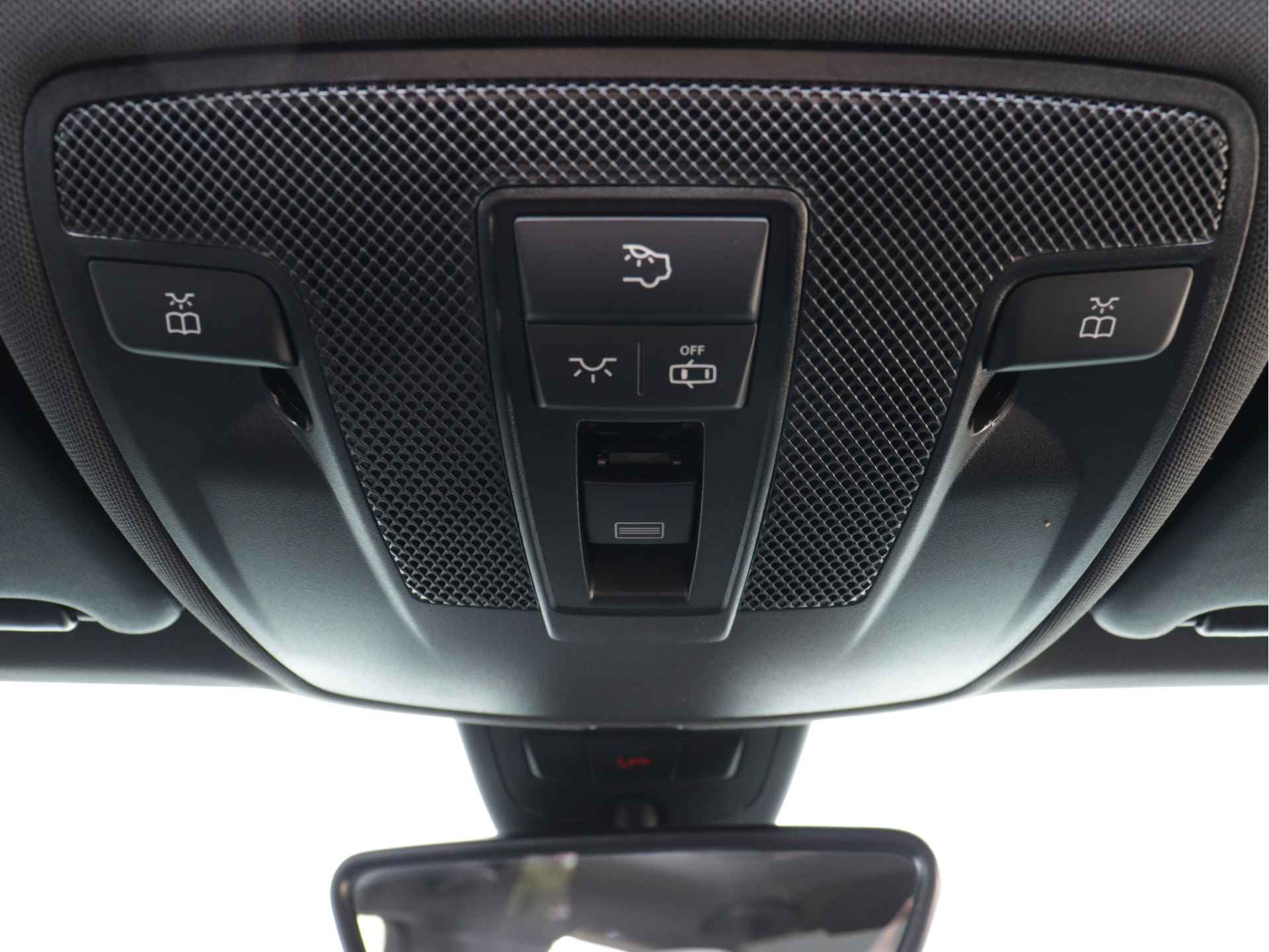 Mercedes-Benz CLA-Klasse Shooting Brake 180 AMG line 122pk automaat | Panoramadak | LED | 19'' velgen | Camera | Navigatie | Stoelverwarming | Sfeerverlichting | Alcantara - 52/62
