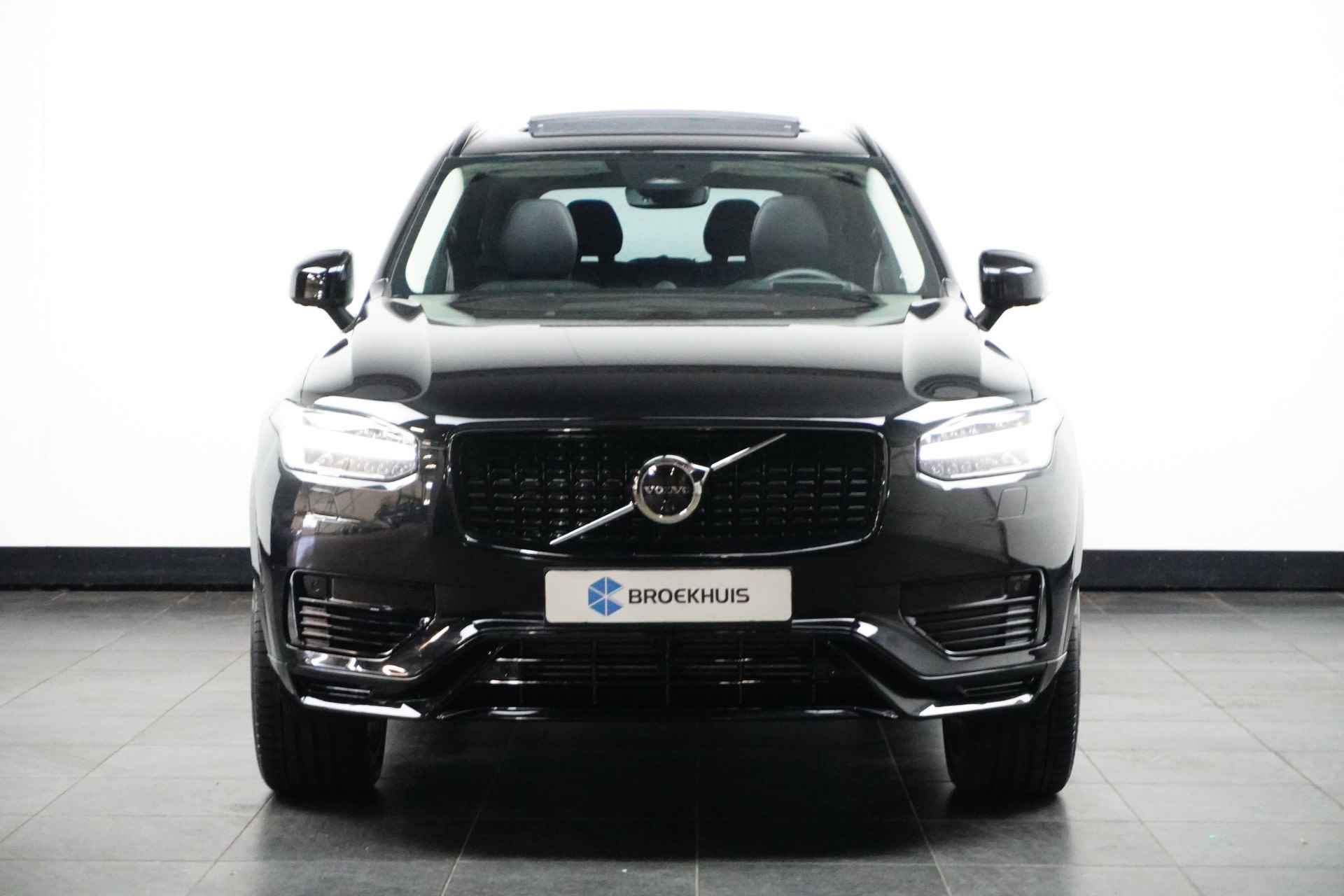 Volvo XC90 T8 Recharge AWD Ultimate Dark | Luchtvering | Massage | Geventileerde Stoelen | 360 Camera | Trekhaak | Bowers&Wilkins | - 3/38