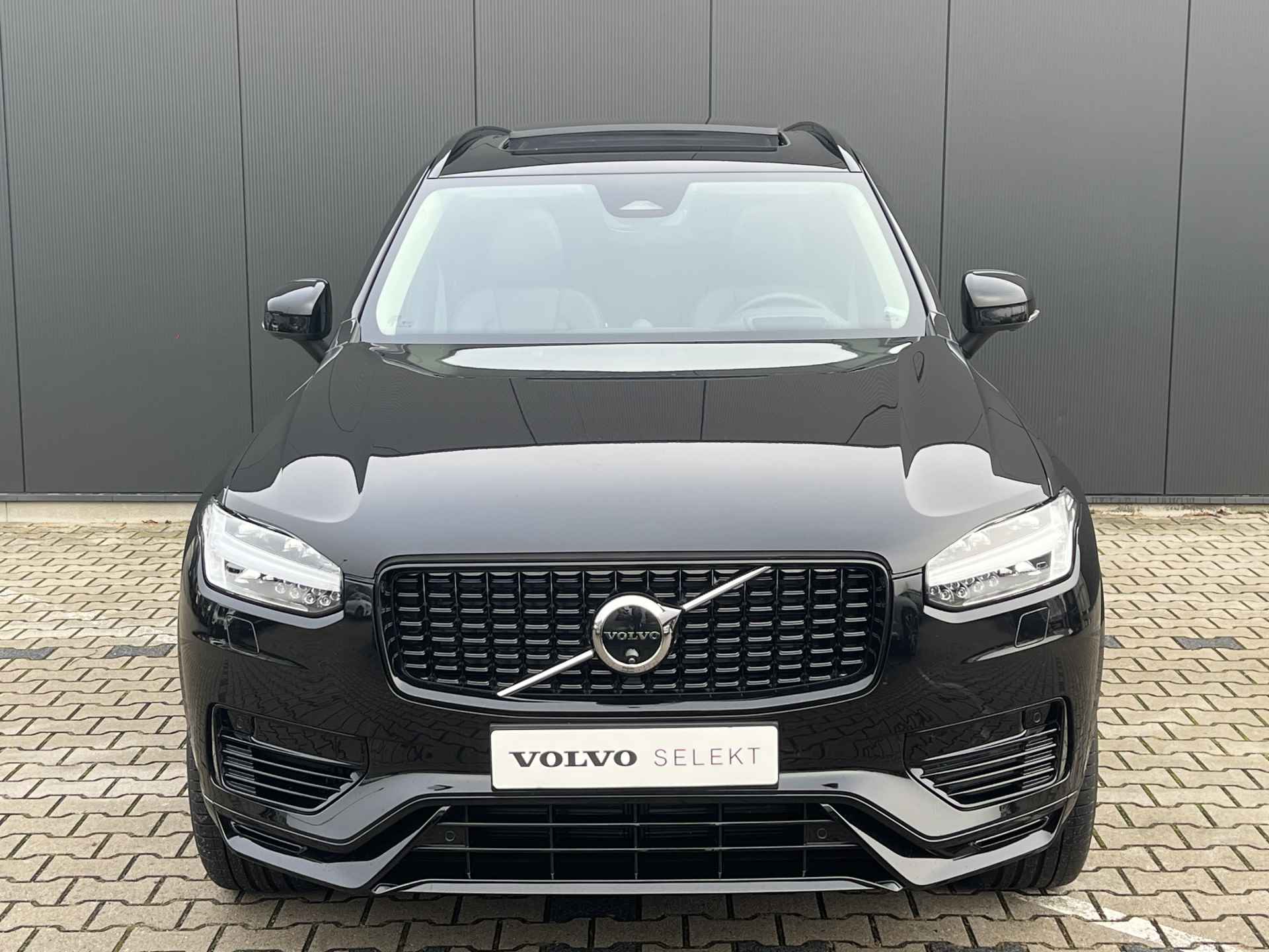 Volvo XC90 T8 Recharge AWD Ultimate Dark | Luchtvering | Massage | Geventileerde Stoelen | 360 Camera | Trekhaak | Bowers&Wilkins | - 26/54