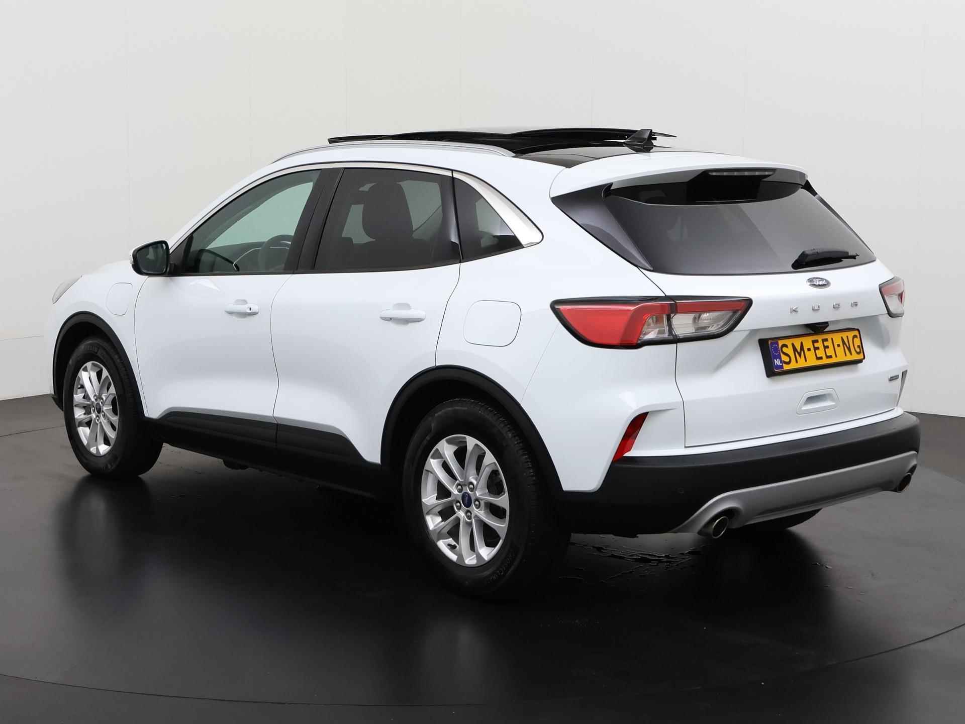 Ford Kuga 2.5 PHEV Titanium X | Panoramadak | Stuur & Stoelverwarming | Zondag Open! - 6/43