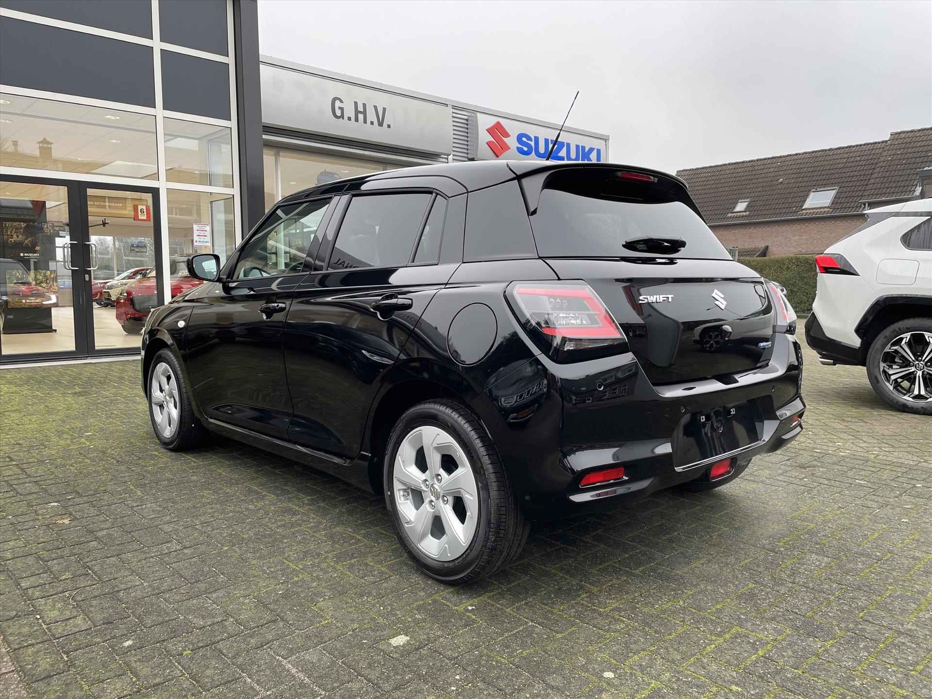 Suzuki Swift 1.2 Smart Hybrid 83pk Select | NU € 2000,00 KORTING | - 10/25