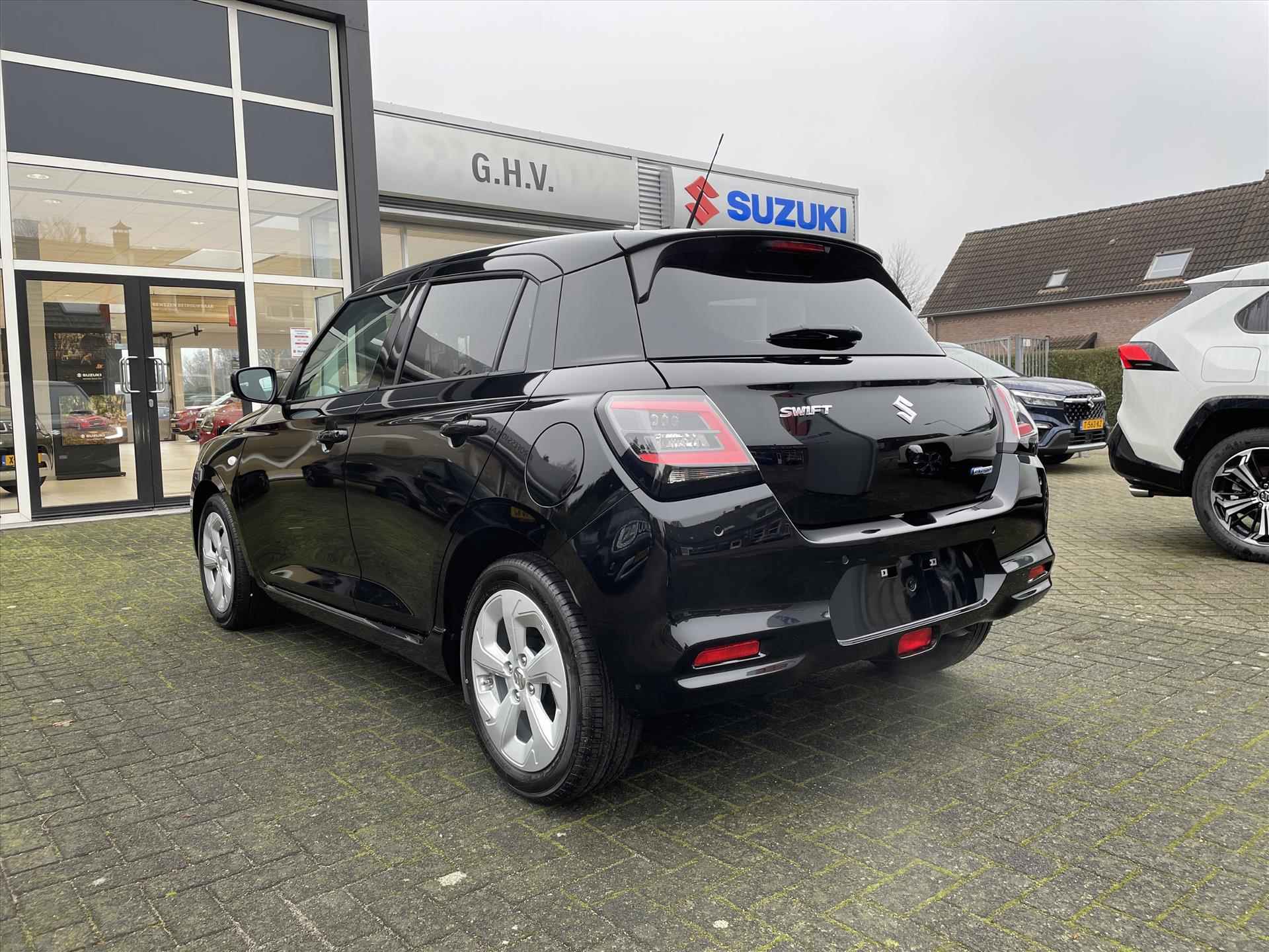 Suzuki Swift 1.2 Smart Hybrid 83pk Select | NU € 2000,00 KORTING | - 11/25