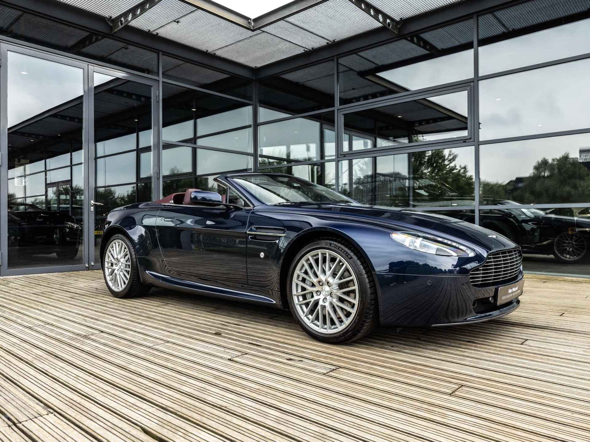 Aston Martin V8 Vantage Roadster 4.7 V8 Sportshift | ASTON MARTIN DEALER ONDERHOUDEN | - 4/38