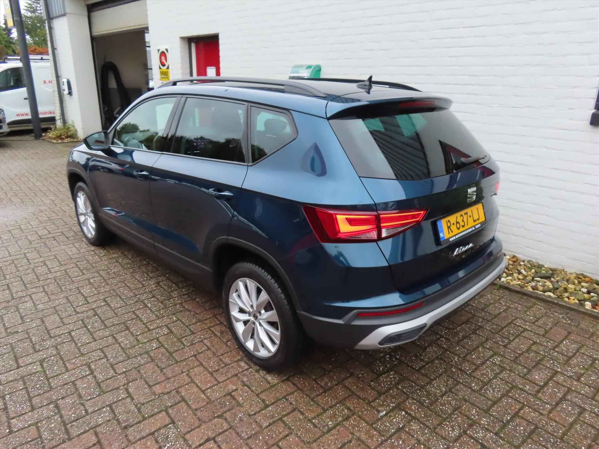 Seat Ateca 1.5 EcoTSI 150pk Style Business Intense/ Camera achter/ Led koplampen/ Keyless start/ DAB/ Apple Carplay/ Navigatie/ Origineel NL/ NAP - 6/46