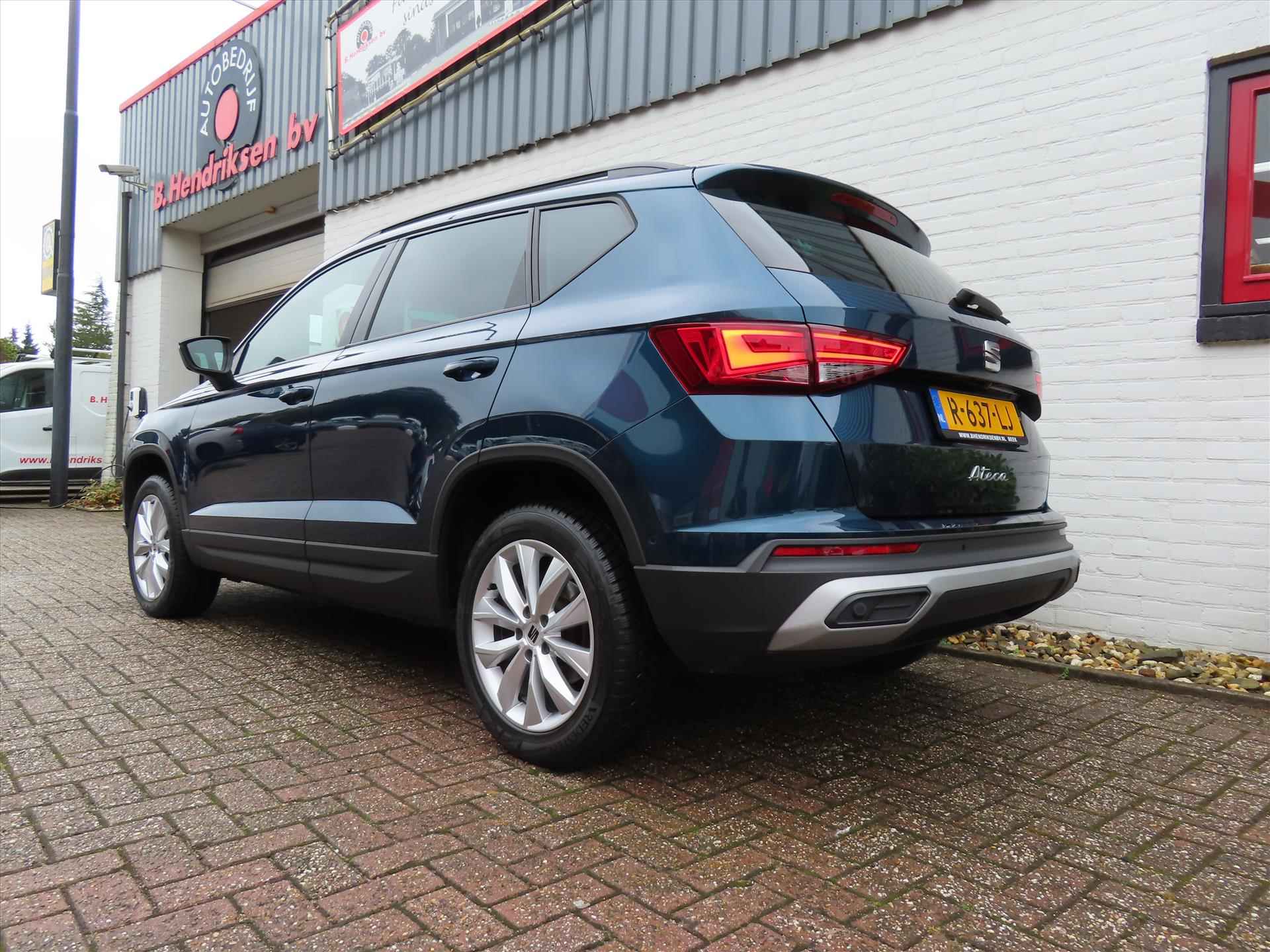 Seat Ateca 1.5 EcoTSI 150pk Style Business Intense/ Camera achter/ Led koplampen/ Keyless start/ DAB/ Apple Carplay/ Navigatie/ Origineel NL/ NAP - 44/46