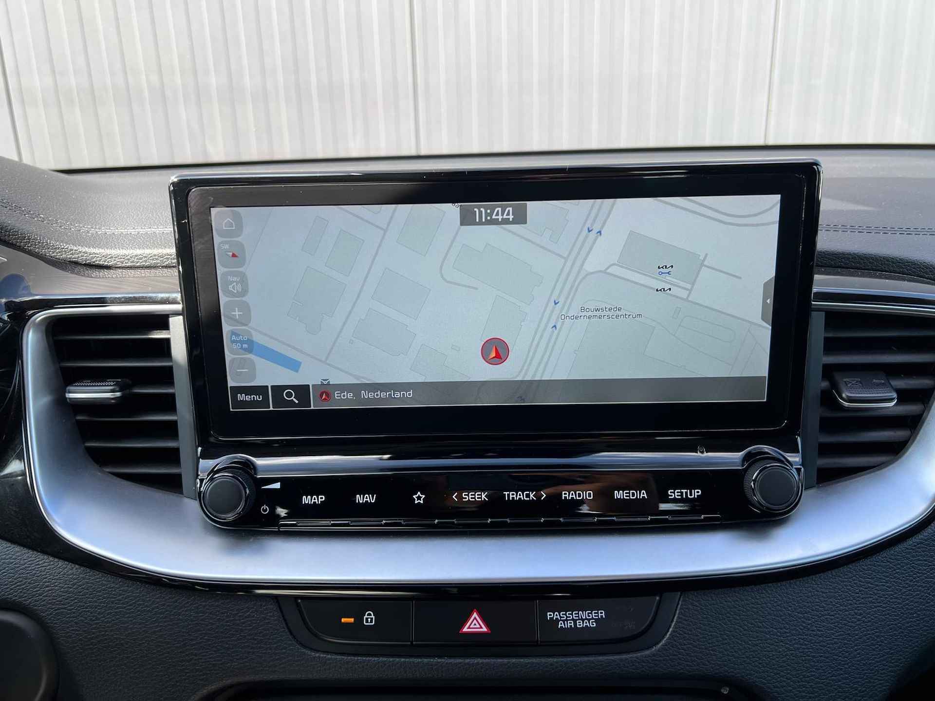 Kia XCeed 1.0 T-GDi DynamicLine All-season banden | Camera | Apple Carplay & Android Auto | 18-inch | Navigatie | Parkeersensoren - 20/28