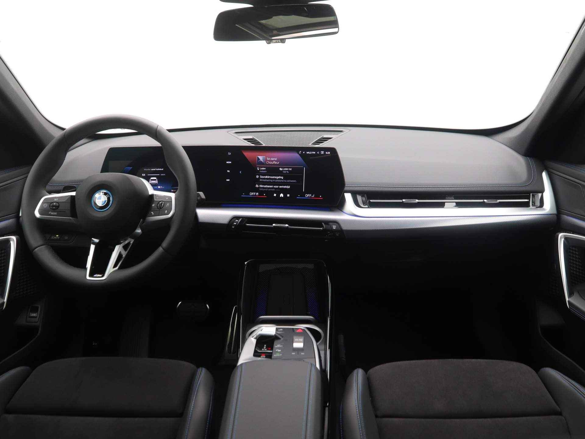 BMW iX1 eDrive20 M Sport 67 kWh - 12/22