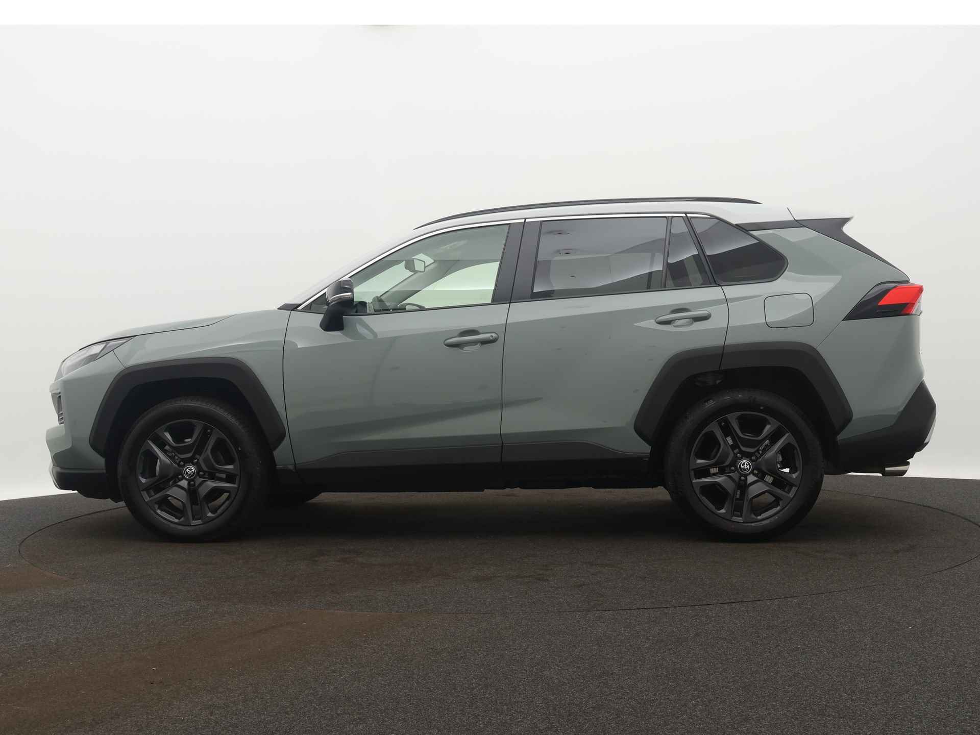 Toyota RAV4 2.5 Hybrid AWD ADVENTURE Limited | Navigatiesysteem | JBL | Half Leder | 1650 KG trekgewicht | - 28/49