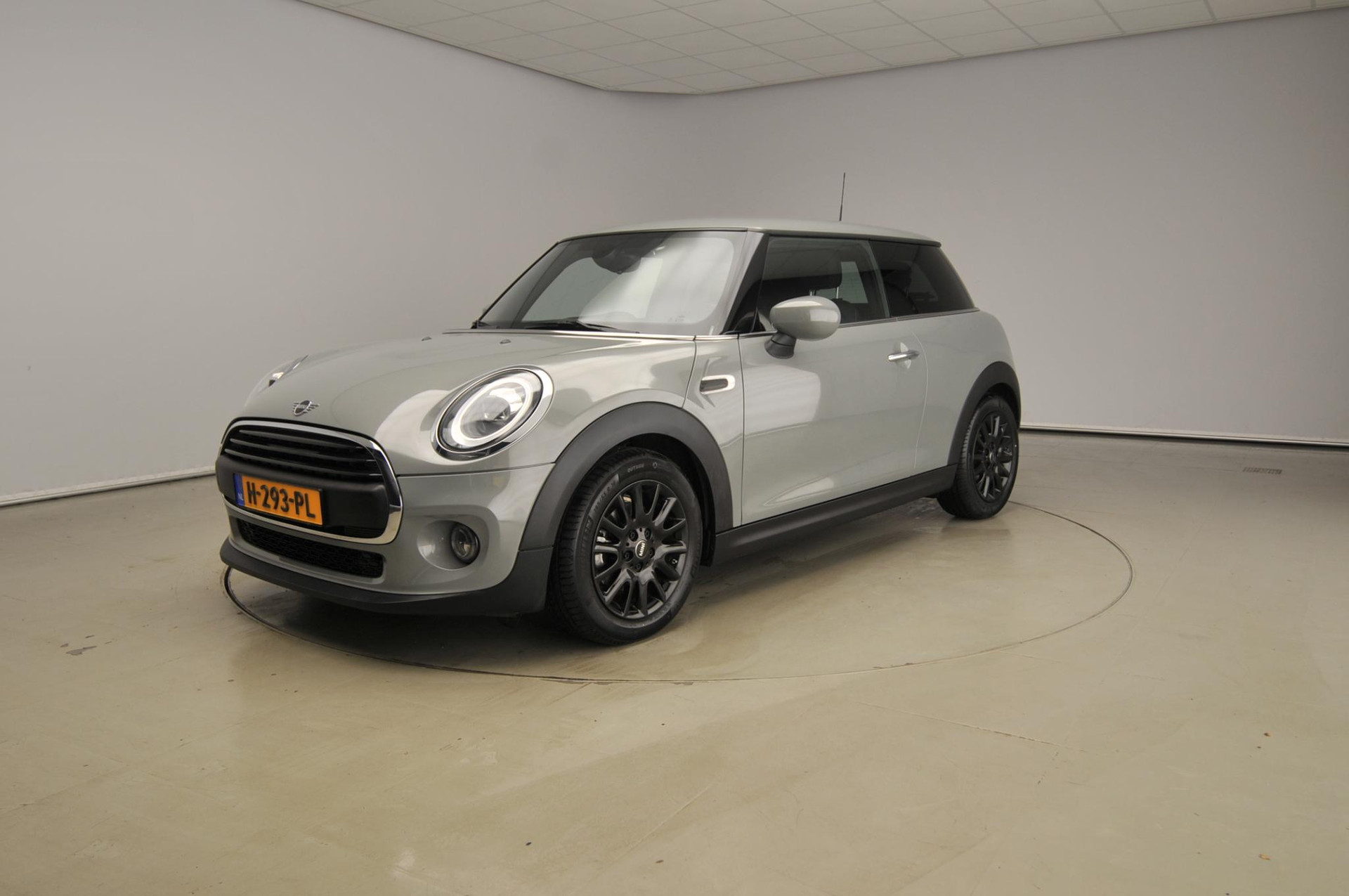 MINI 3-deurs 1.5 One First Pepper | Business | Navi | Alu velgen 16" | Excitement pakket | LED | Climate Control