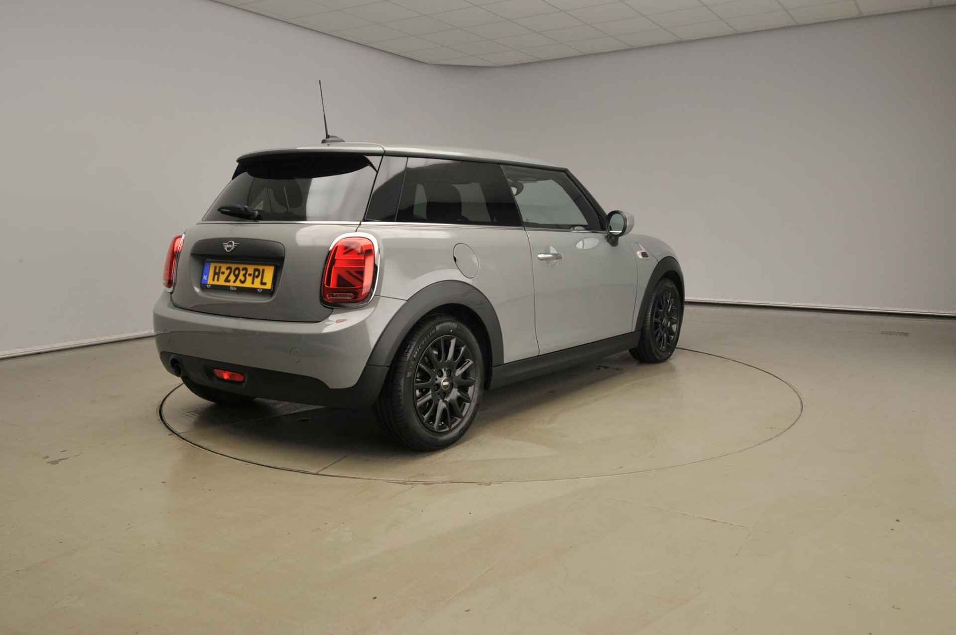 MINI 3-deurs 1.5 One First Pepper | Business | Navi | Alu velgen 16" | Excitement pakket | LED | Climate Control - 3/34