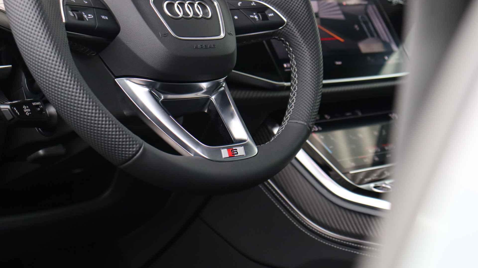 Audi Q8 55 TFSI e quattro Pro Line S | B&O | Head-up | Soft-Close | Panoramadak | HD Matrix | Trekhaak - 12/46