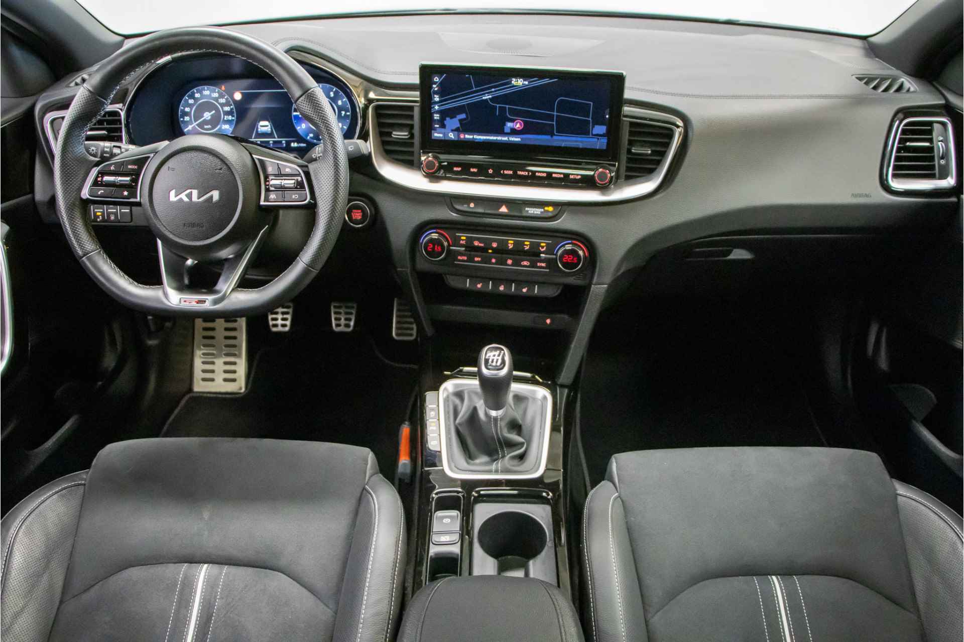 Kia Ceed 1.0 T-GDi GT-Line - 28/46