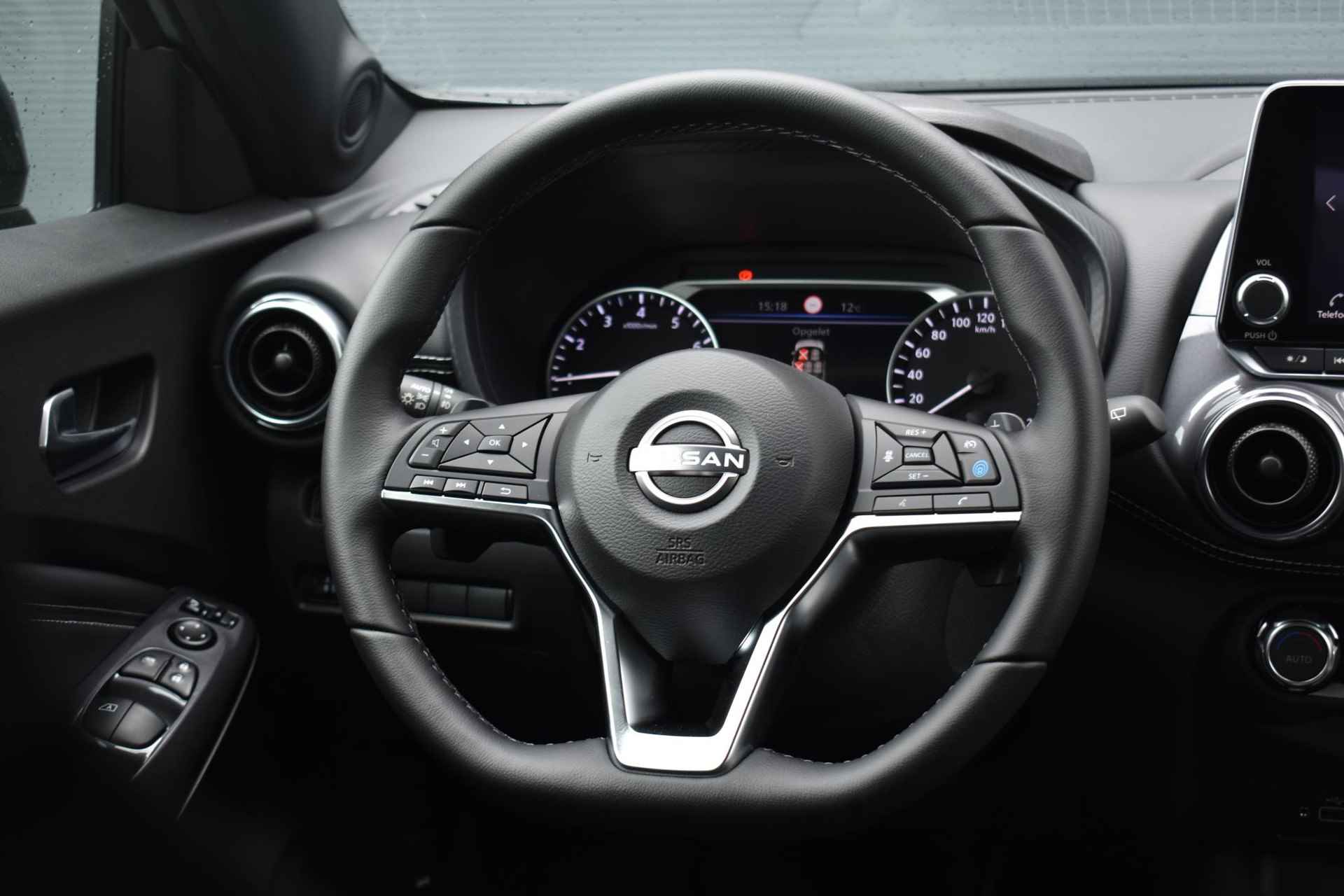 Nissan Juke 1.0 DIG-T N-Design 115pk | Automaat | Navigatie | Rondom camera | Cruise Control Adaptief | Apple Carplay/Android Auto | LED Koplampen | LMV 19'' - 22/39