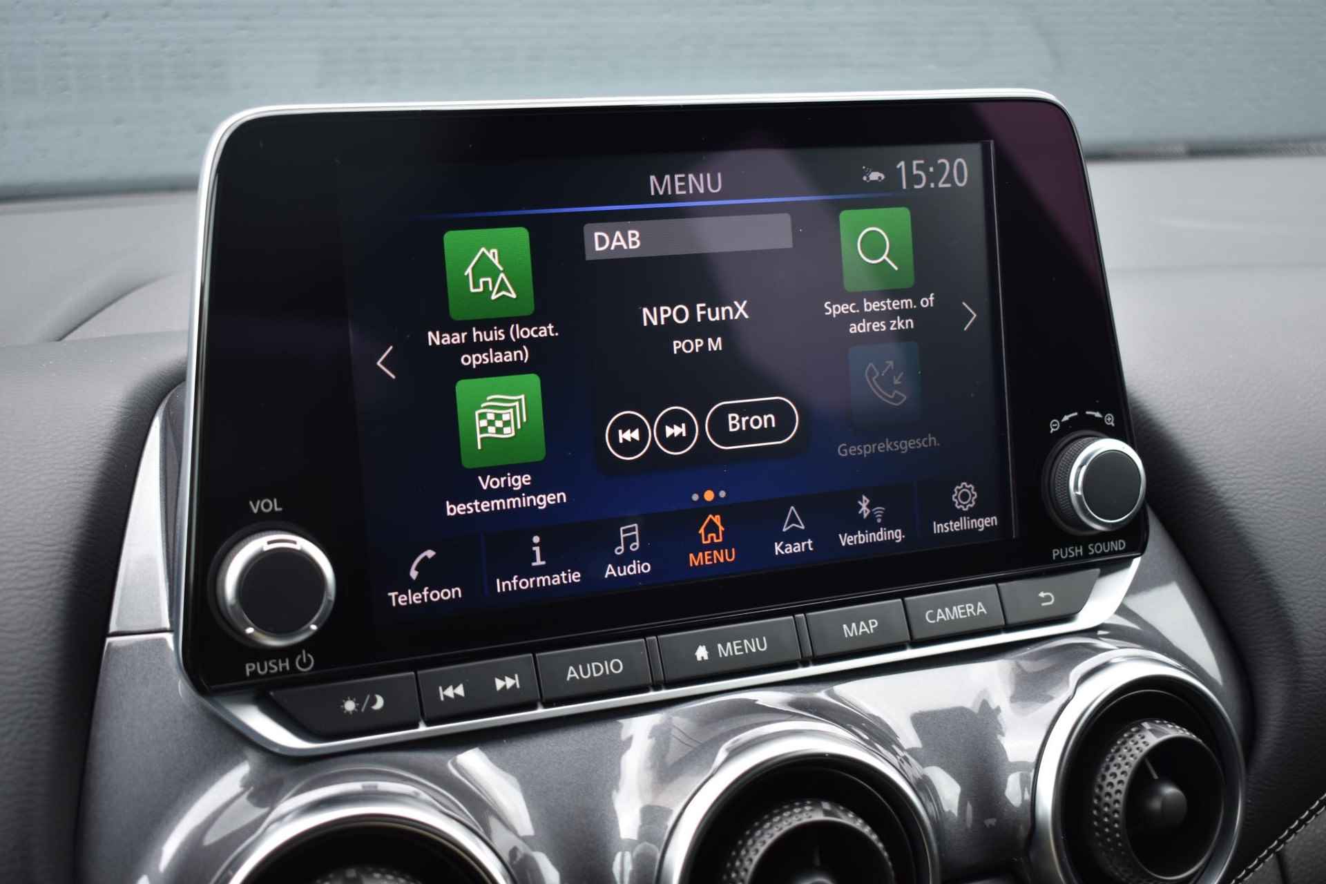Nissan Juke 1.0 DIG-T N-Design 115pk | Automaat | Navigatie | Rondom camera | Cruise Control Adaptief | Apple Carplay/Android Auto | LED Koplampen | LMV 19'' - 24/39