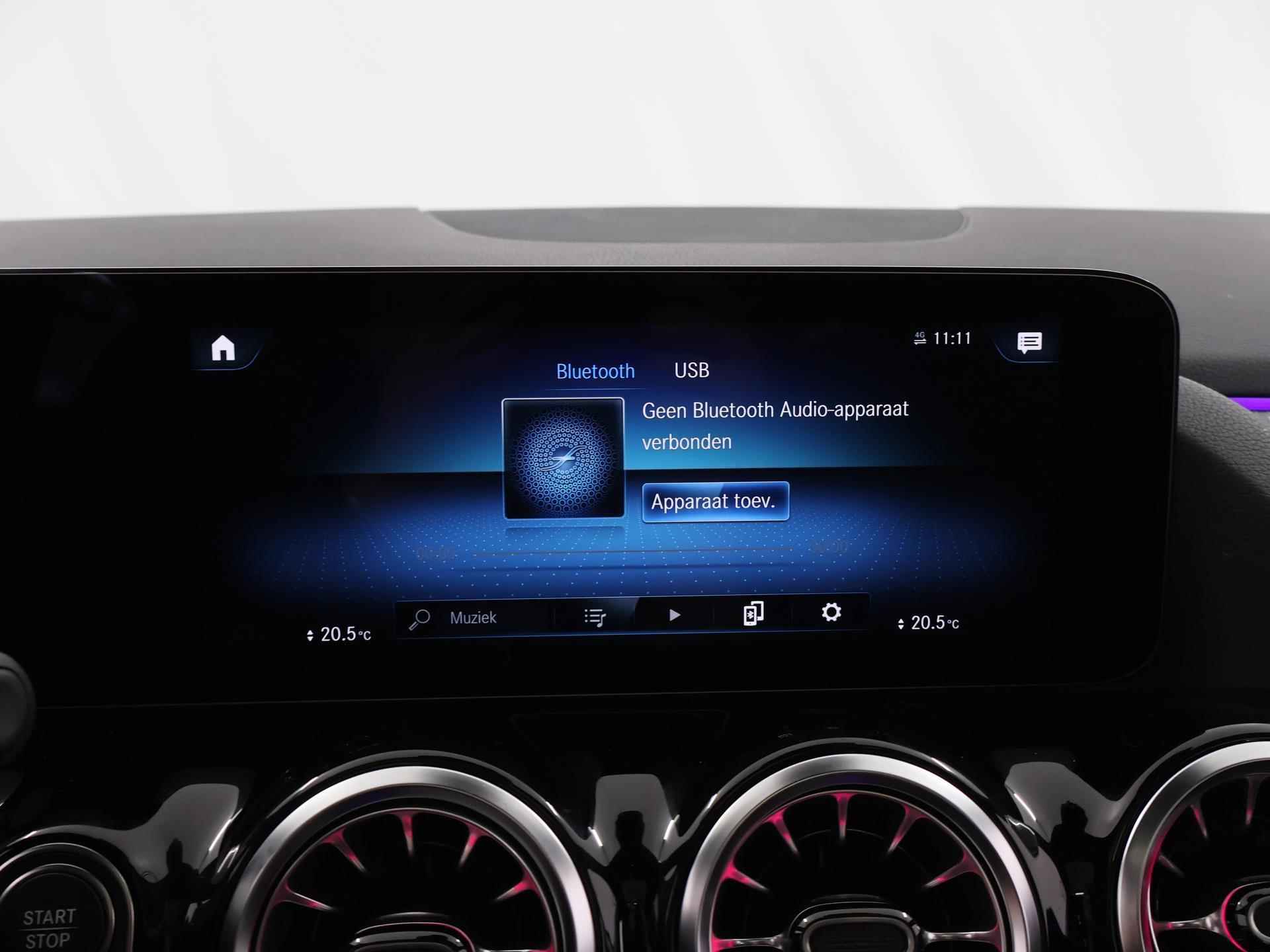 Mercedes-Benz EQA 250+ Business Edition | Panoramadak | Stoelgeheugen | Keyless Entry | 360-camera | MBUX Augmented Reality | Apple Carplay | Privacy Glass | Stoelverwarming | Sfeerverlichting | DAB+ Radio | - 42/52
