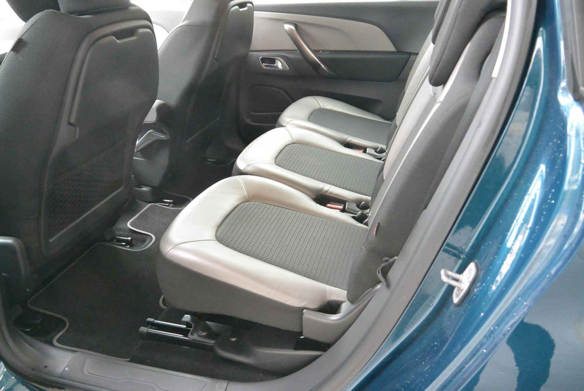 Citroën Grand C4 SpaceTourer PureTech 130pk EAT8 Shine │ Pack Safety & Drive Assist │ Pack Park Assist - 6/13