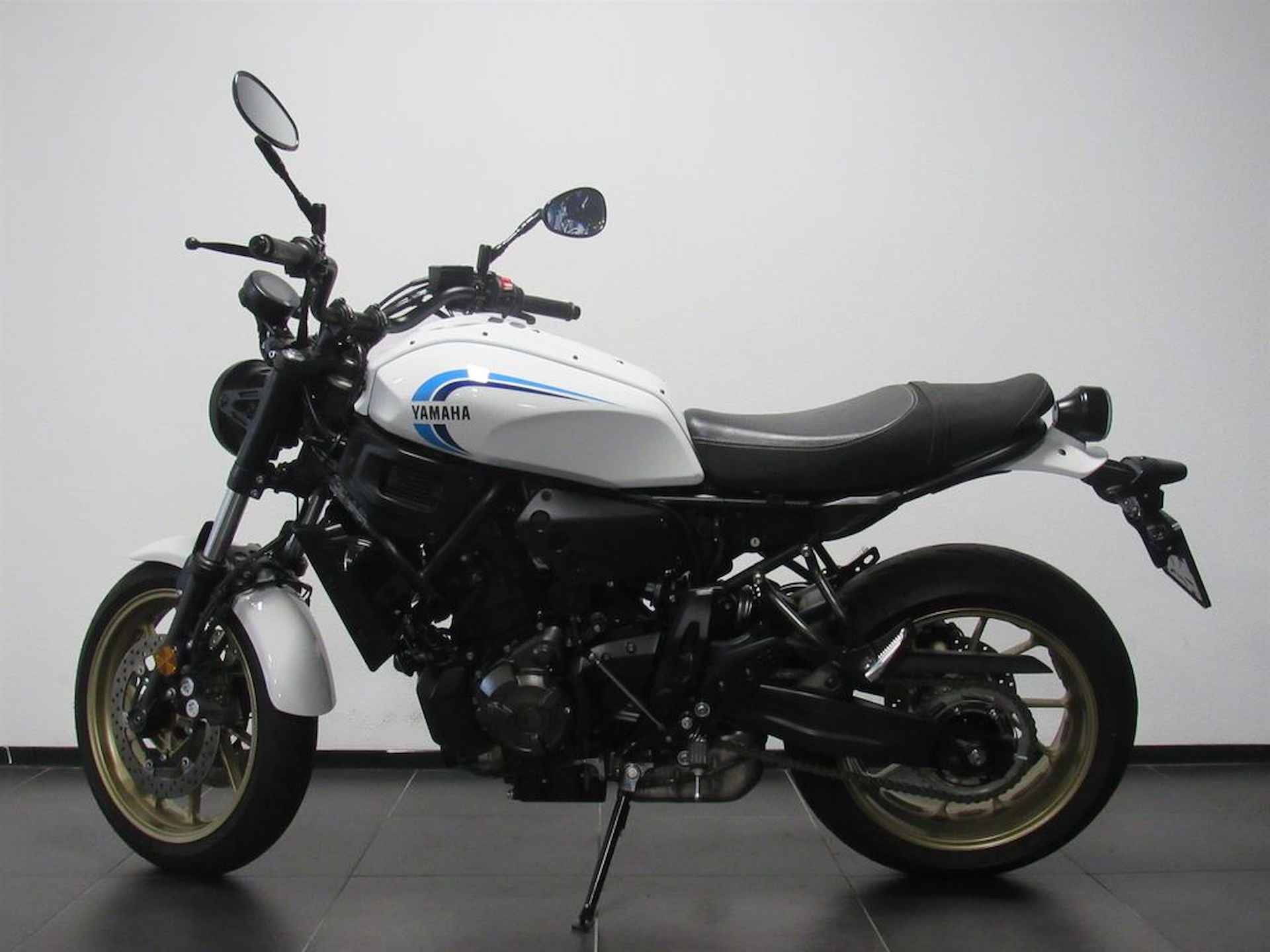 Yamaha XSR 700 LEGACY - 4/14