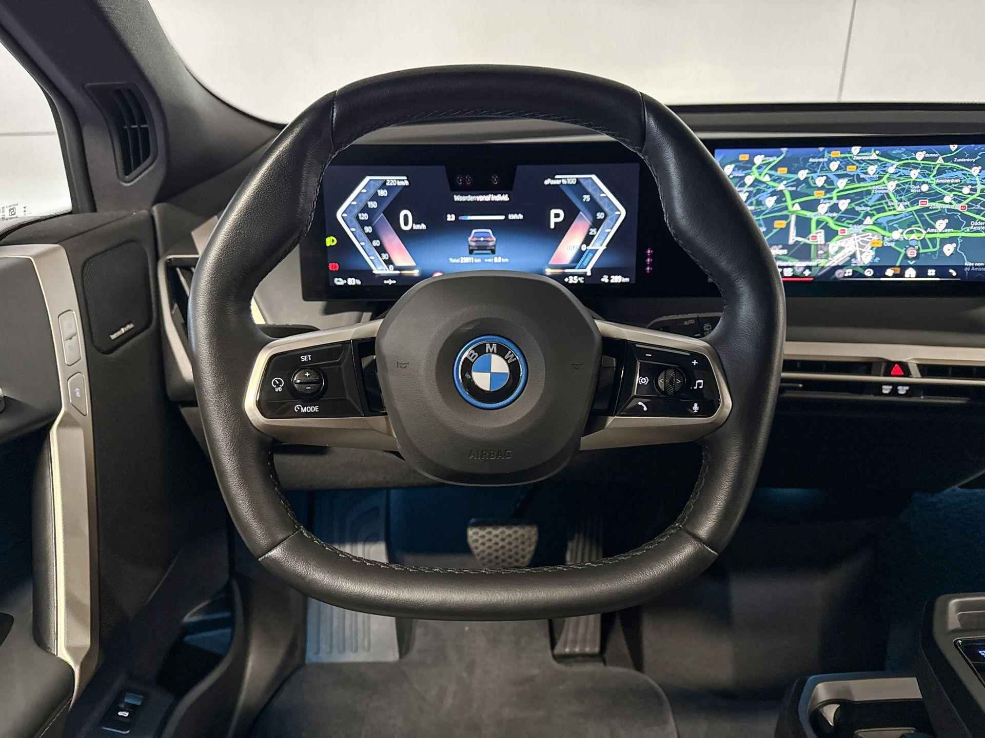 BMW iX xDrive40 Business Edition Plus 77 kWh - 12/25