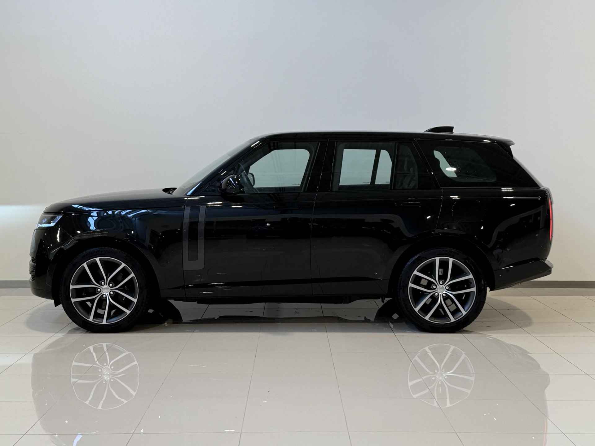 Land Rover Range Rover 3.0 P440e HSE PHEV | Panorama dak | 22 inch | Shadow Pack - 2/24