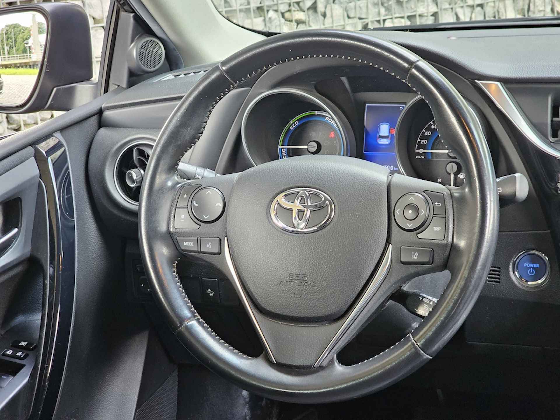 Toyota Auris Touring Sports 1.8 Hybr | Geen import | Trekhaak | Camera | Cruise - 4/17