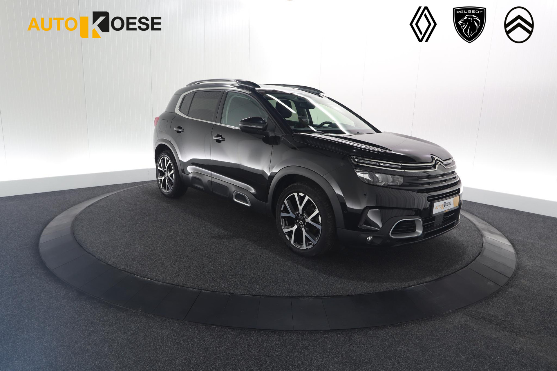 Citroen C5 Aircross PureTech 130 Shine | Trekhaak | Dodehoekdectie | Camera | Apple Carplay