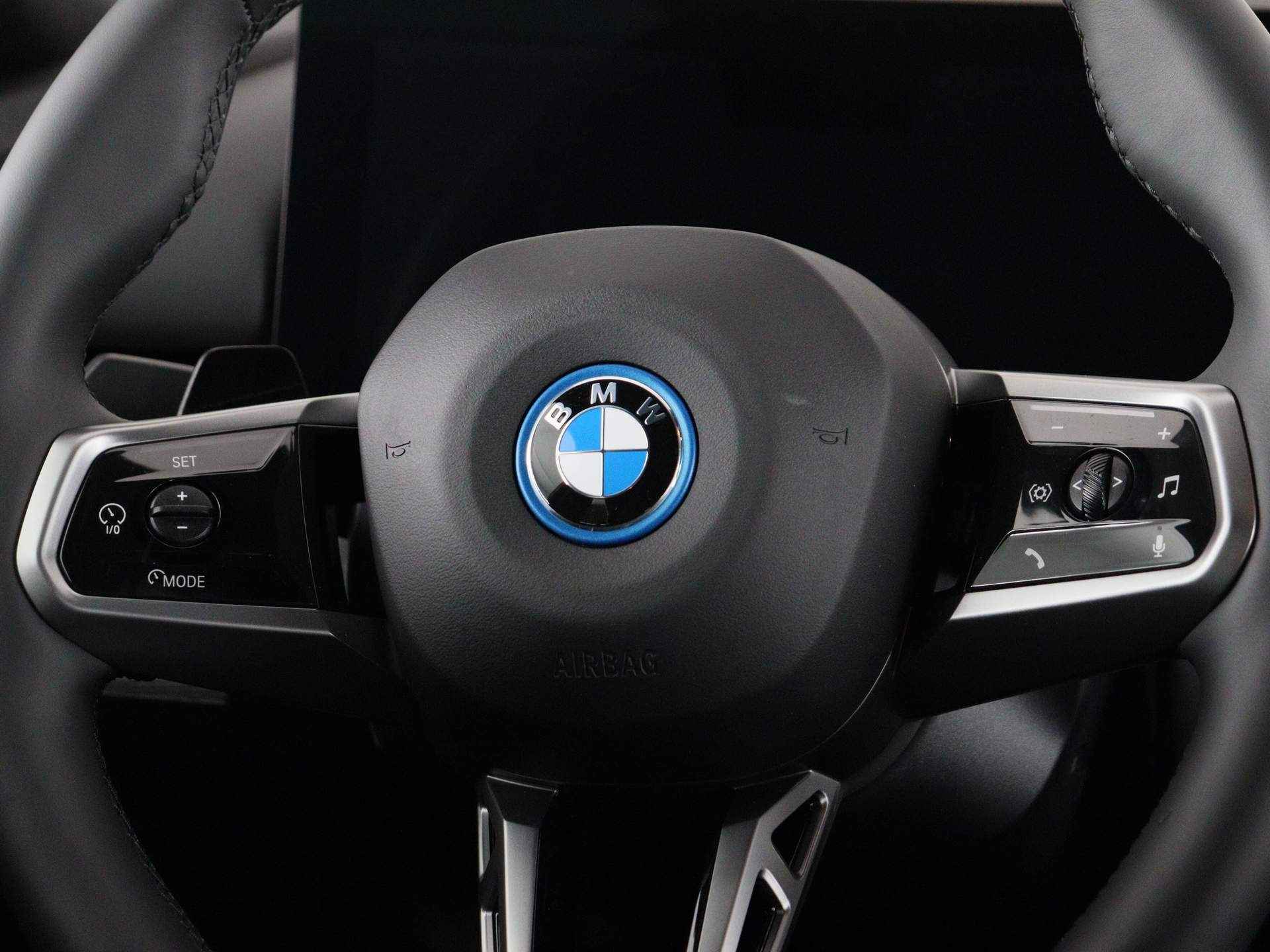 BMW i5 eDrive40 Sedan M Sportpakket - 4/25