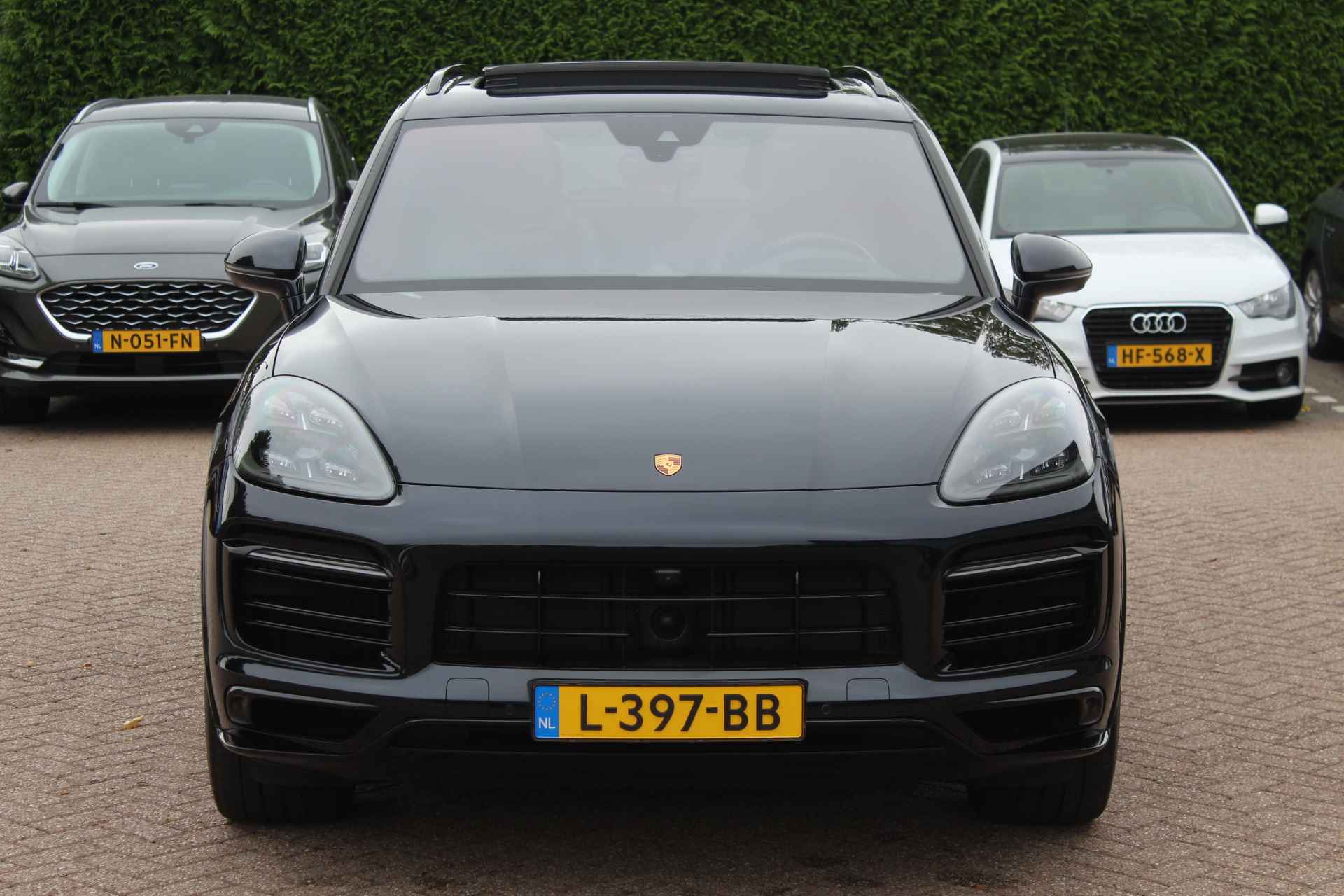 Porsche Cayenne 3.0 E-Hybrid / Trekhaak / Panoramadak / 360Camera / Head-up / Keyless / 22'' / Luchtvering / Keyless / Bose / ACC / Stuurverwarming / Matrix LED / Softclose - 6/37