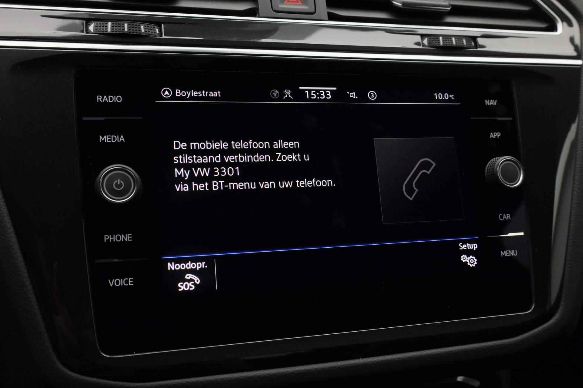 Volkswagen Tiguan 1.5 TSI 150PK DSG R-Line Business+ | Pano | IQ Light | Stuur-/stoelverwarming | Camera | 20" inch - 37/47