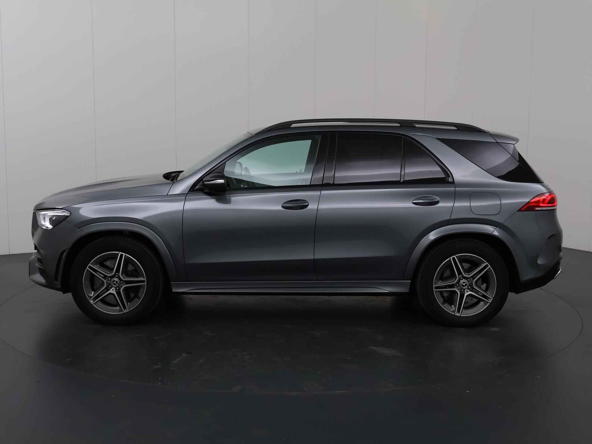 Mercedes-Benz GLE-klasse 350 e 4MATIC | AMG line | Stoelverwarming | Parkeercamera | Elek. verstelbare stoelen | Dodehoekassistent | Sfeerverlichting | - 6/47