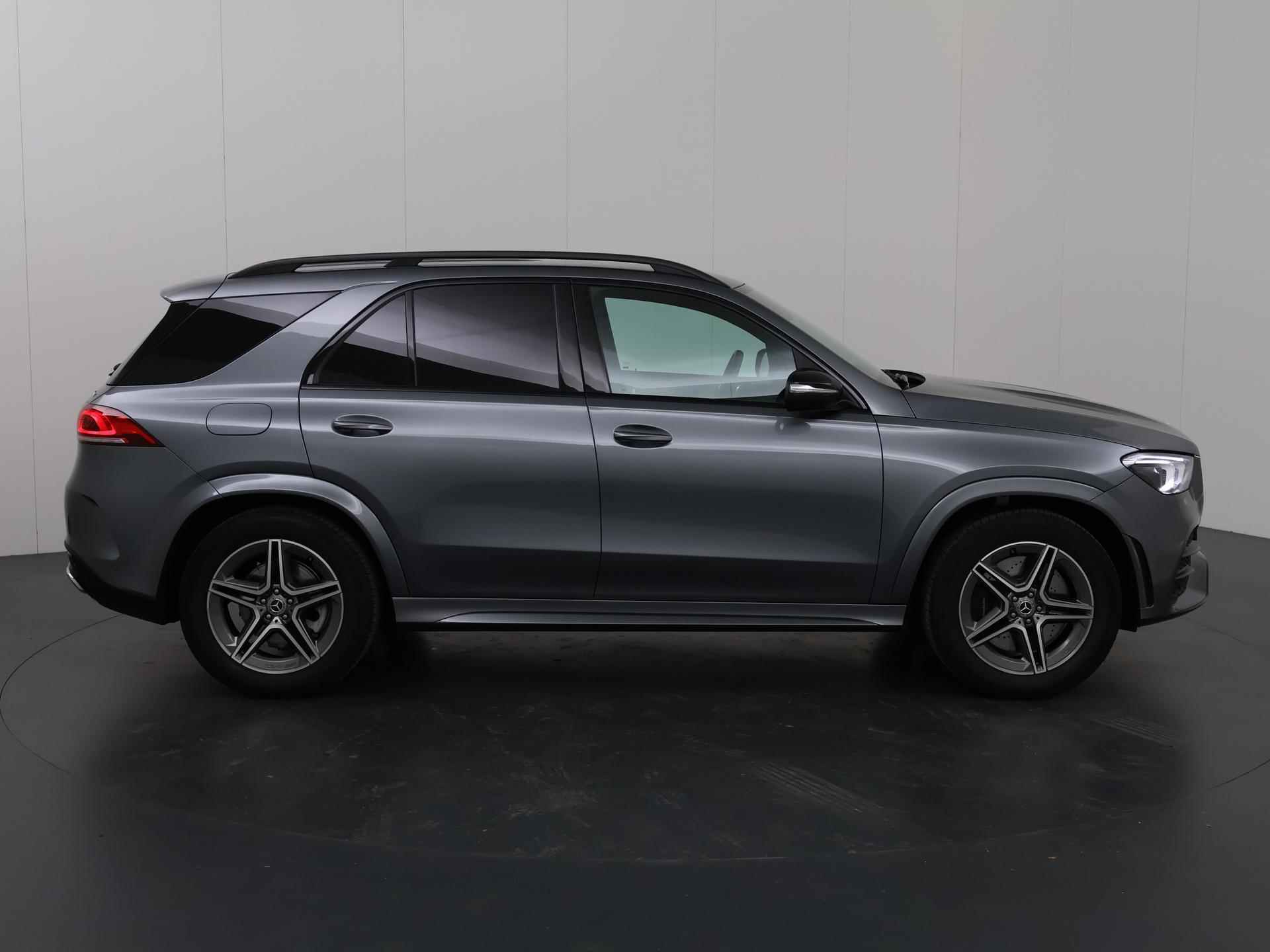 Mercedes-Benz GLE-klasse 350 e 4MATIC | AMG line | Stoelverwarming | Parkeercamera | Elek. verstelbare stoelen | Dodehoekassistent | Sfeerverlichting | - 7/47