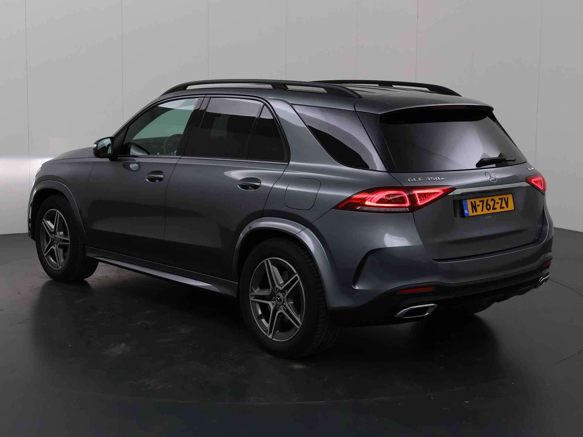 Mercedes-Benz GLE-klasse 350 e 4MATIC | AMG line | Stoelverwarming | Parkeercamera | Elek. verstelbare stoelen | Dodehoekassistent | Sfeerverlichting | - 23/47